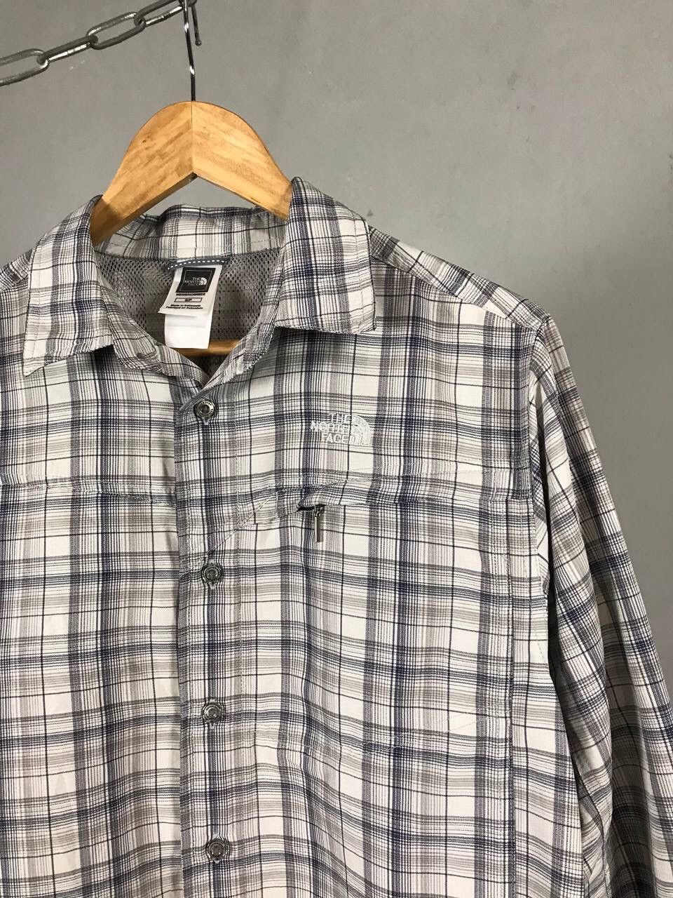 The North Face TNF The North Face vintage outdoor shirt Size US S / EU 44-46 / 1 - 2 Thumbnail