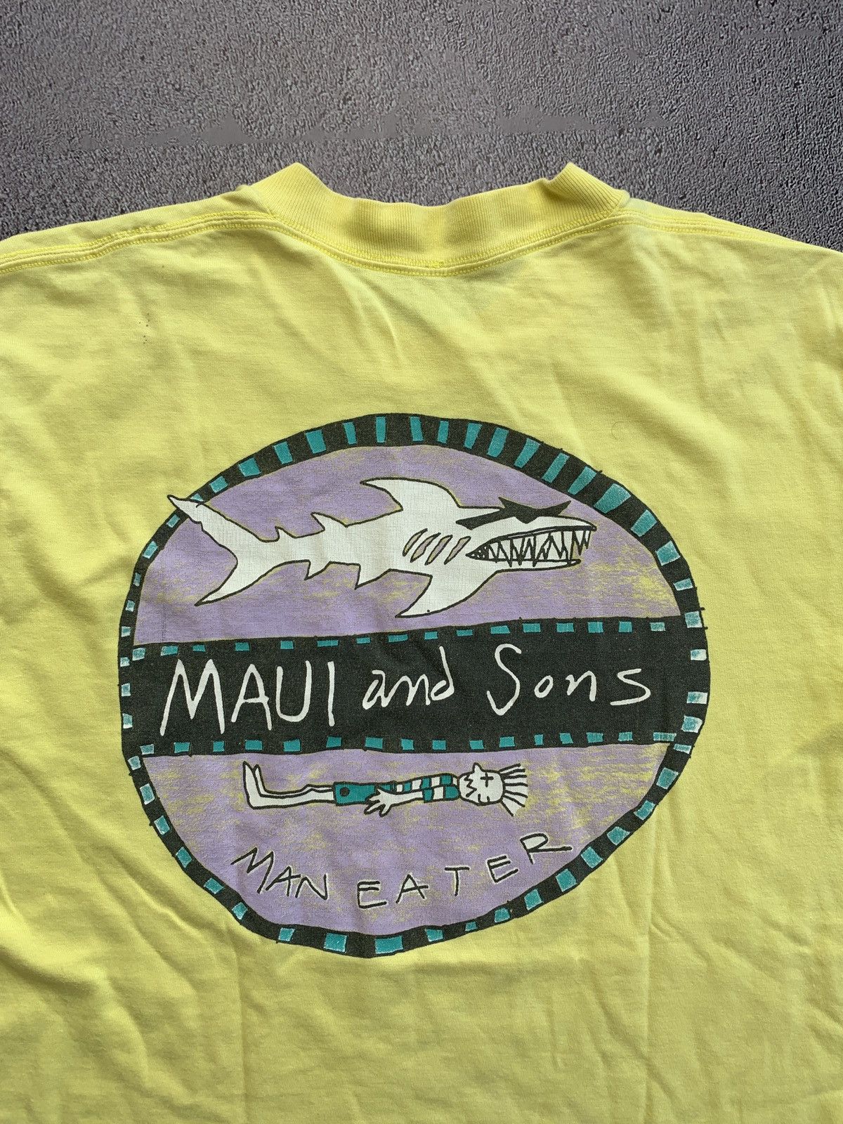 Vintage Vintage 90s Vintage Maui And Sons t shirt made in usa Size US M / EU 48-50 / 2 - 4 Thumbnail