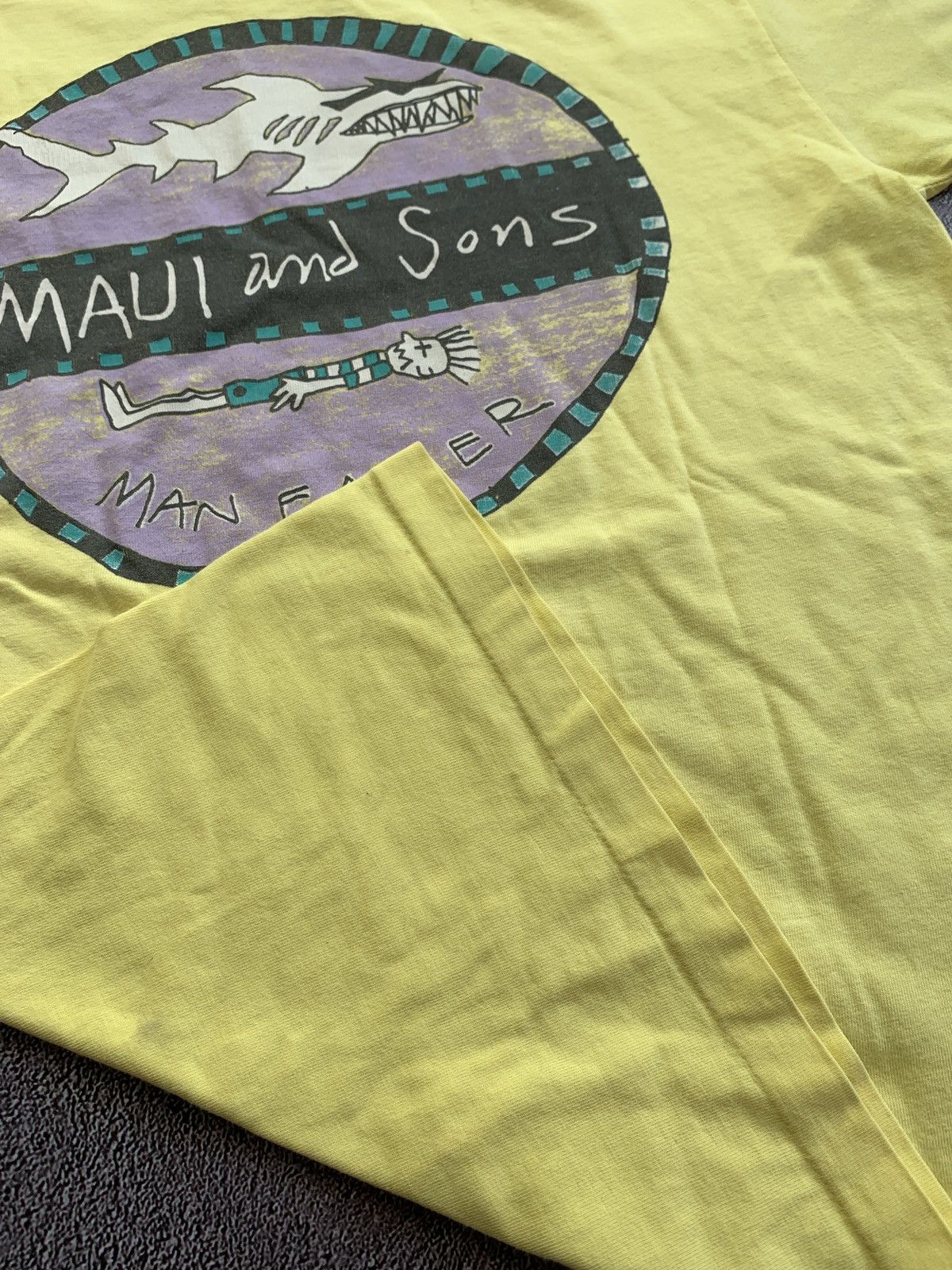 Vintage Vintage 90s Vintage Maui And Sons t shirt made in usa Size US M / EU 48-50 / 2 - 5 Thumbnail