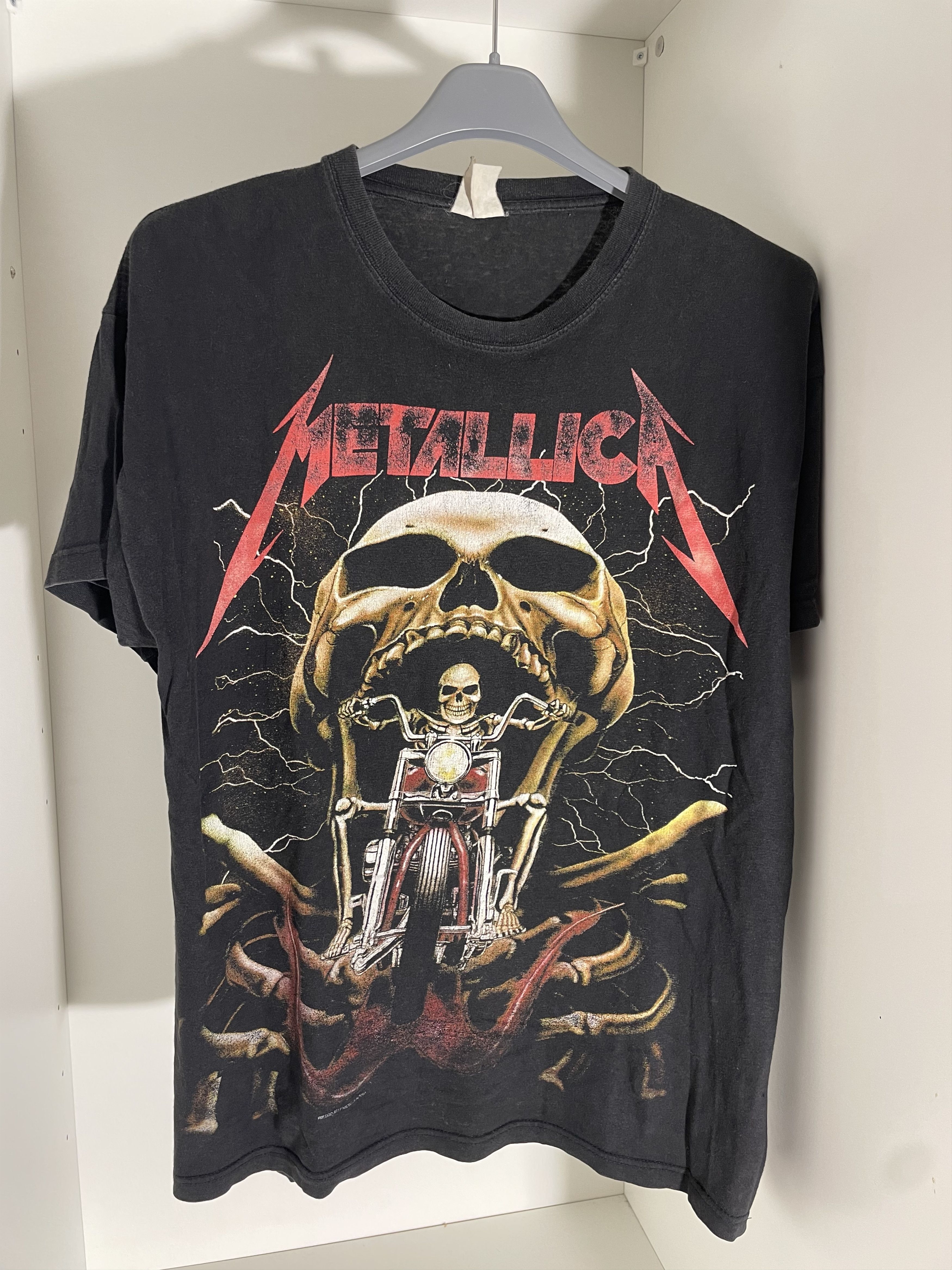 Band Tees Vintage 2003 Metallica ‘St Anger’ promo T shirt Size US L / EU 52-54 / 3 - 1 Thumbnail