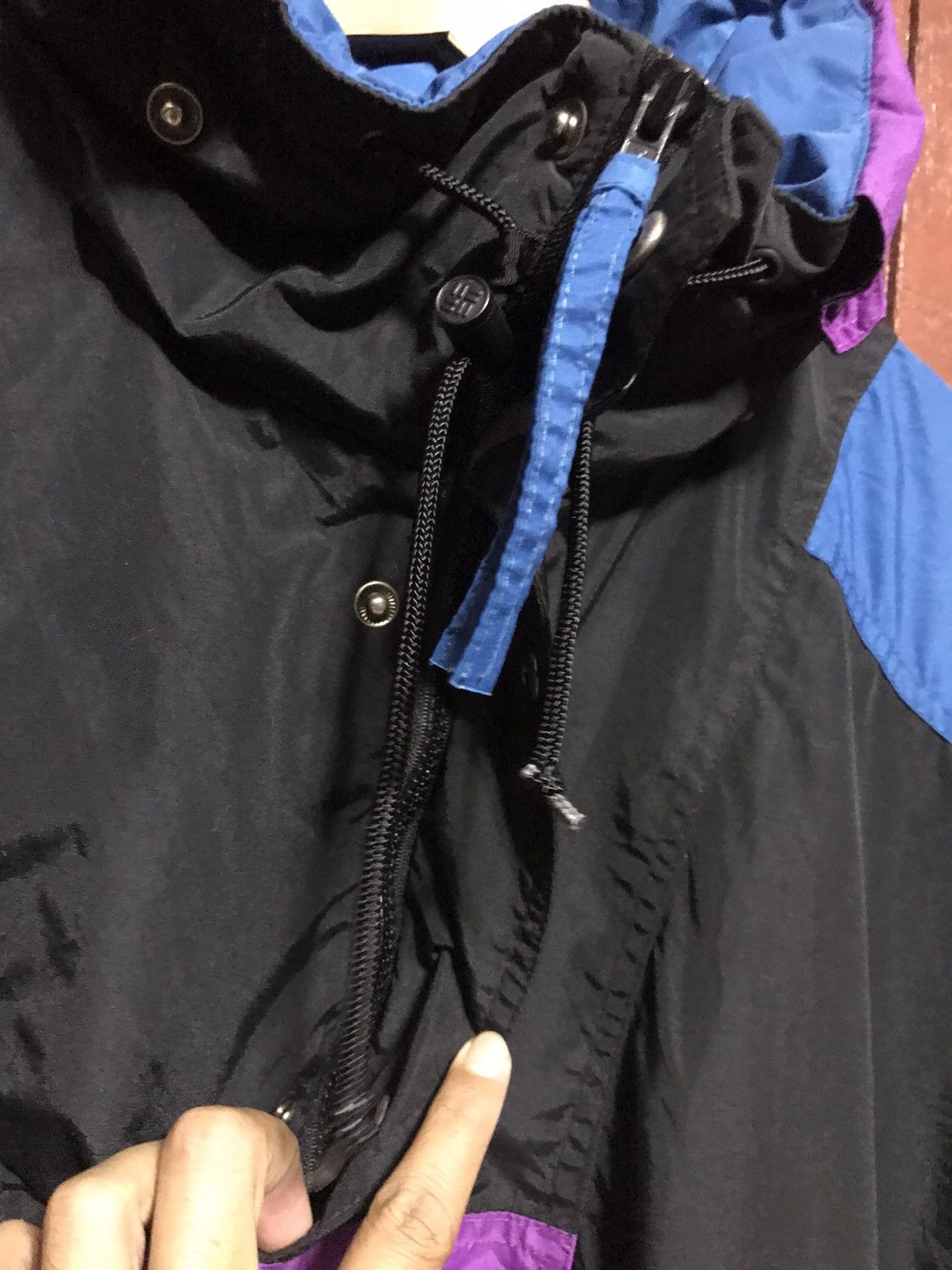 Columbia Vintage Columbia Half Zip Nylon Pullover Windbreaker Size US L / EU 52-54 / 3 - 7 Thumbnail