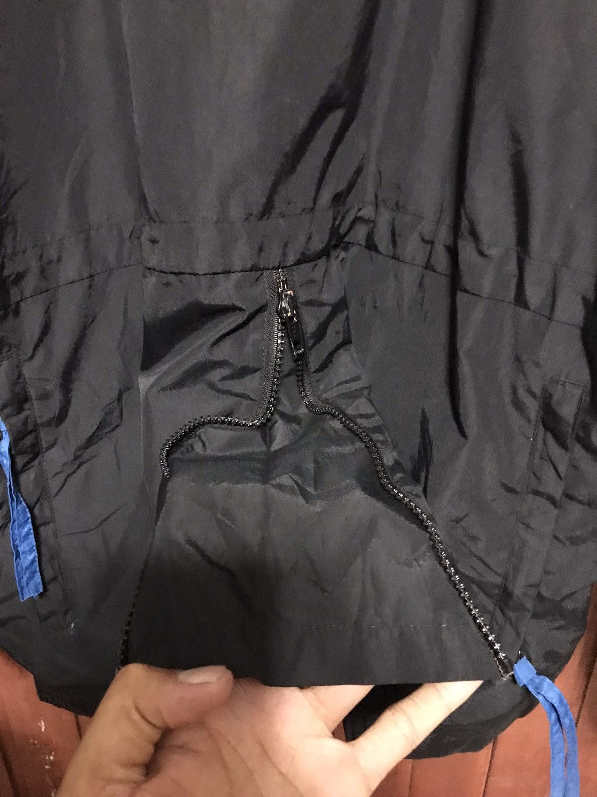 Columbia Vintage Columbia Half Zip Nylon Pullover Windbreaker Size US L / EU 52-54 / 3 - 3 Thumbnail
