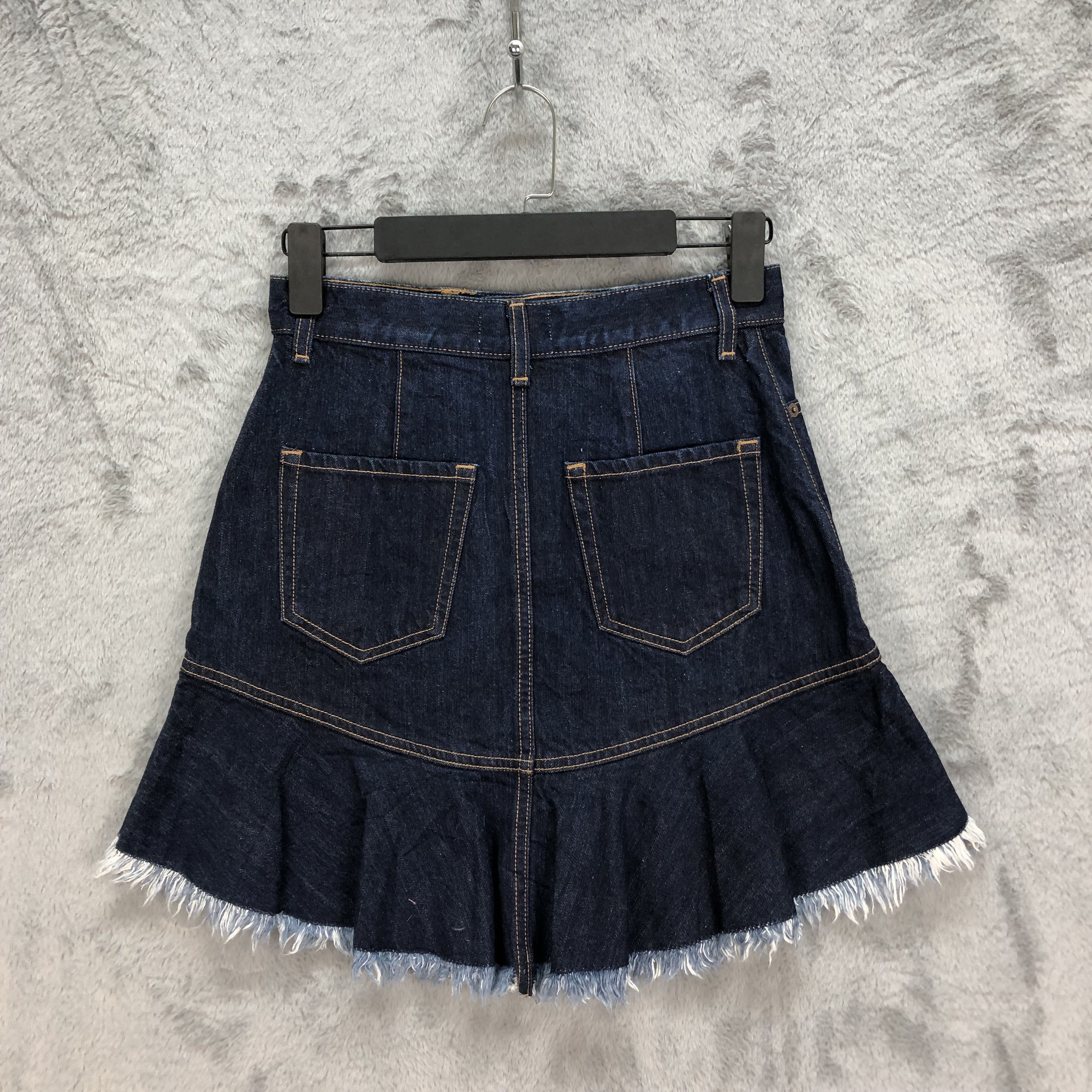 Japanese Brand SAILOR MOON X GU Japan Jeans Mini Skirt #5079-40 Size 27" / US 4 / IT 40 - 10 Thumbnail
