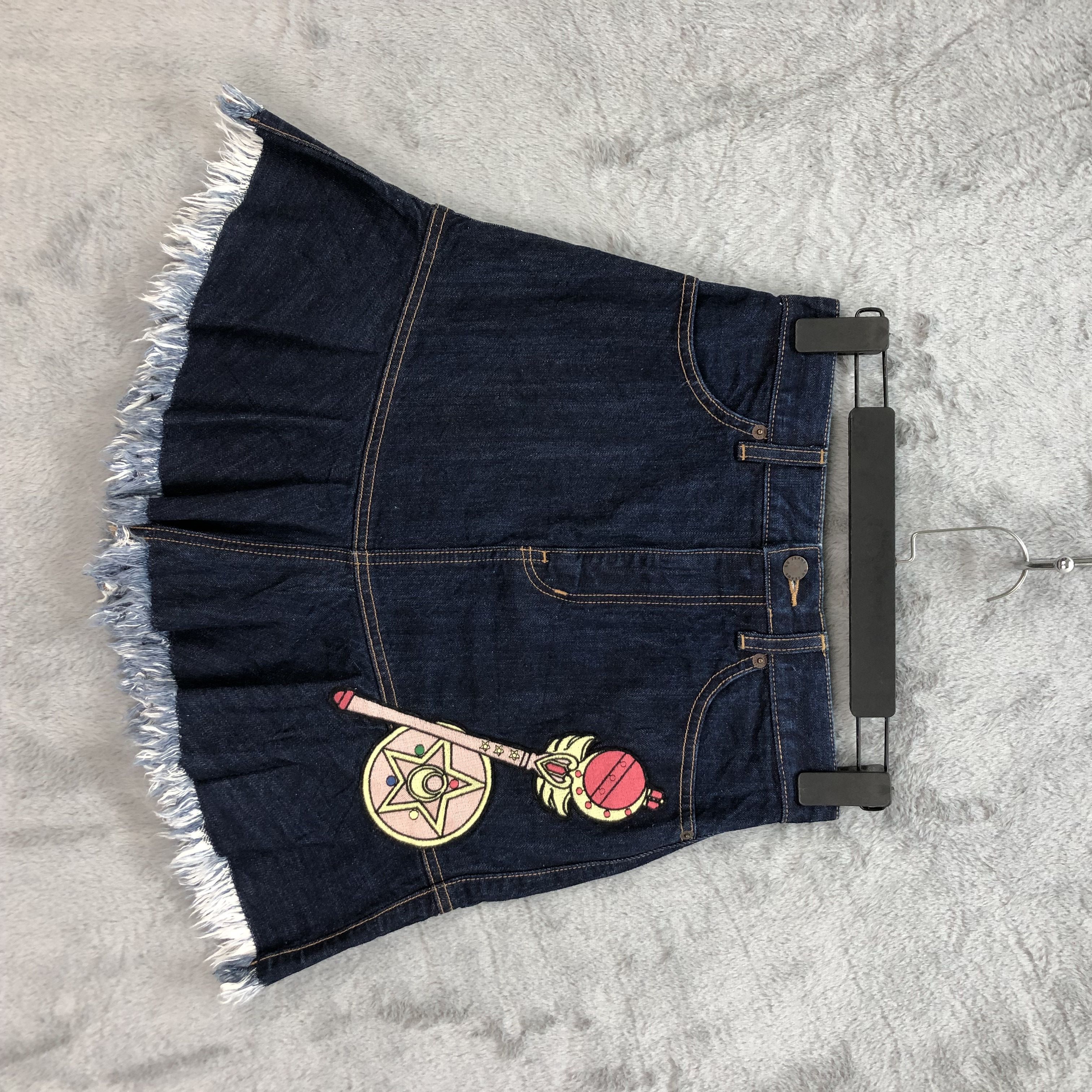 image of Sailor Moon X Gu Japan Denim Mini Skirt 5079-40 in Blue Black, Women's (Size 27)