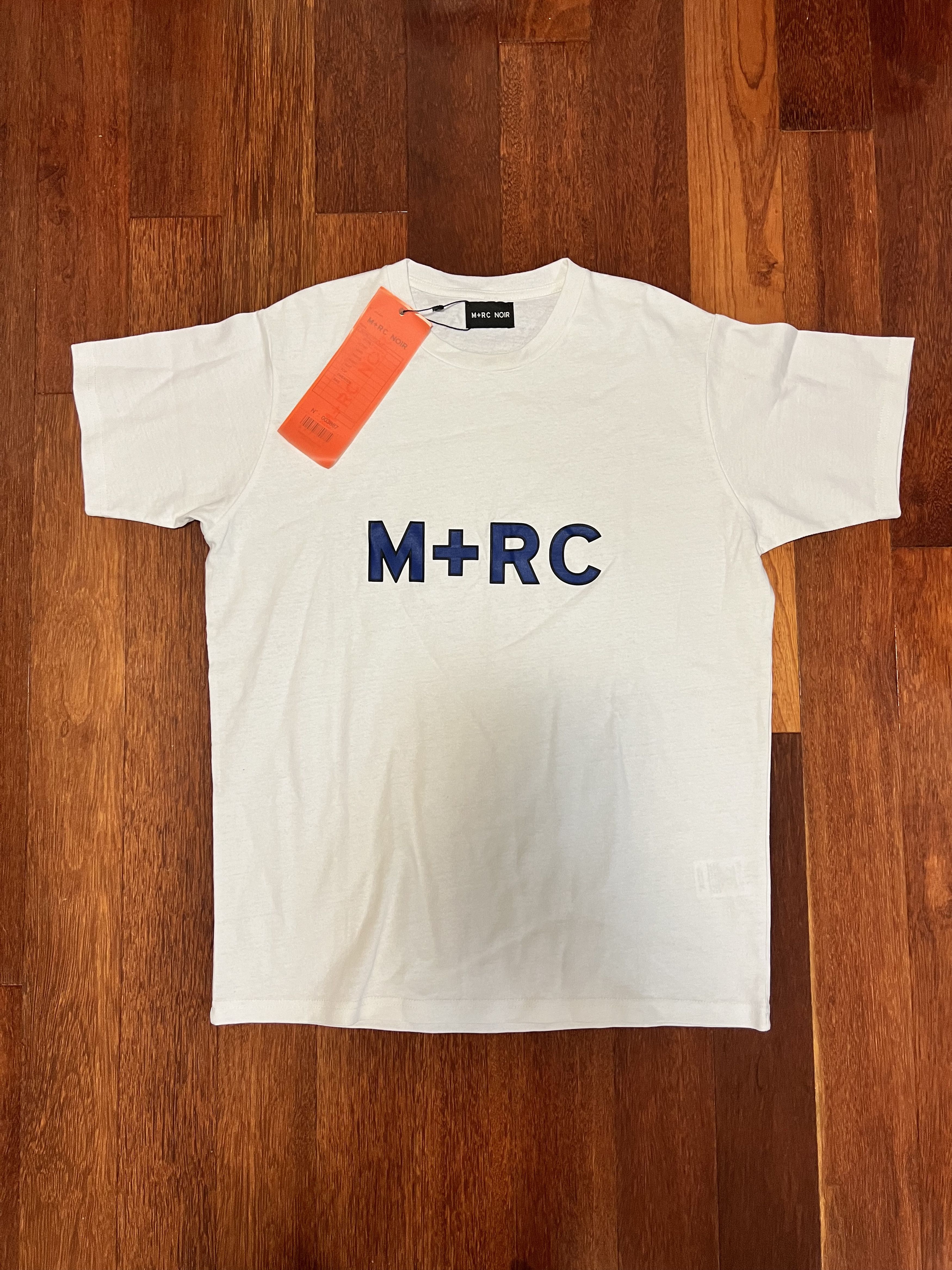 M+rc sold noir international t shirt