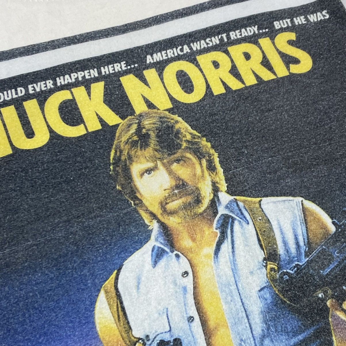 Vintage 1990s CHUCK NORRIS INVASION USA RUSSELL ATHLETIC TEE - № 109 Size US L / EU 52-54 / 3 - 3 Thumbnail