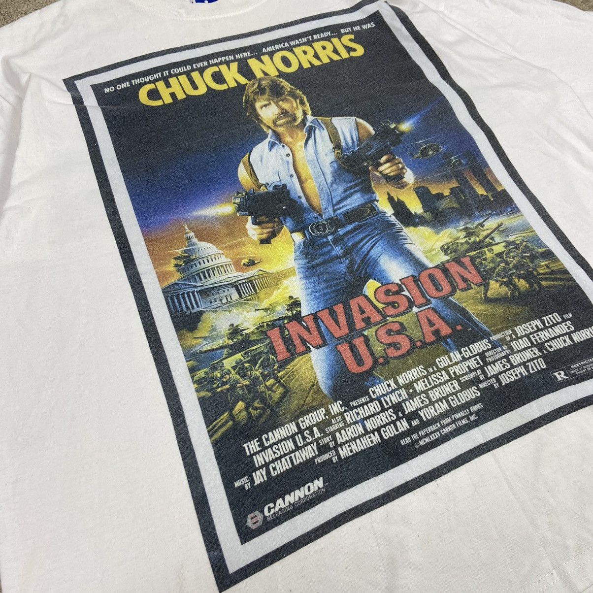 Vintage 1990s CHUCK NORRIS INVASION USA RUSSELL ATHLETIC TEE - № 109 Size US L / EU 52-54 / 3 - 2 Thumbnail