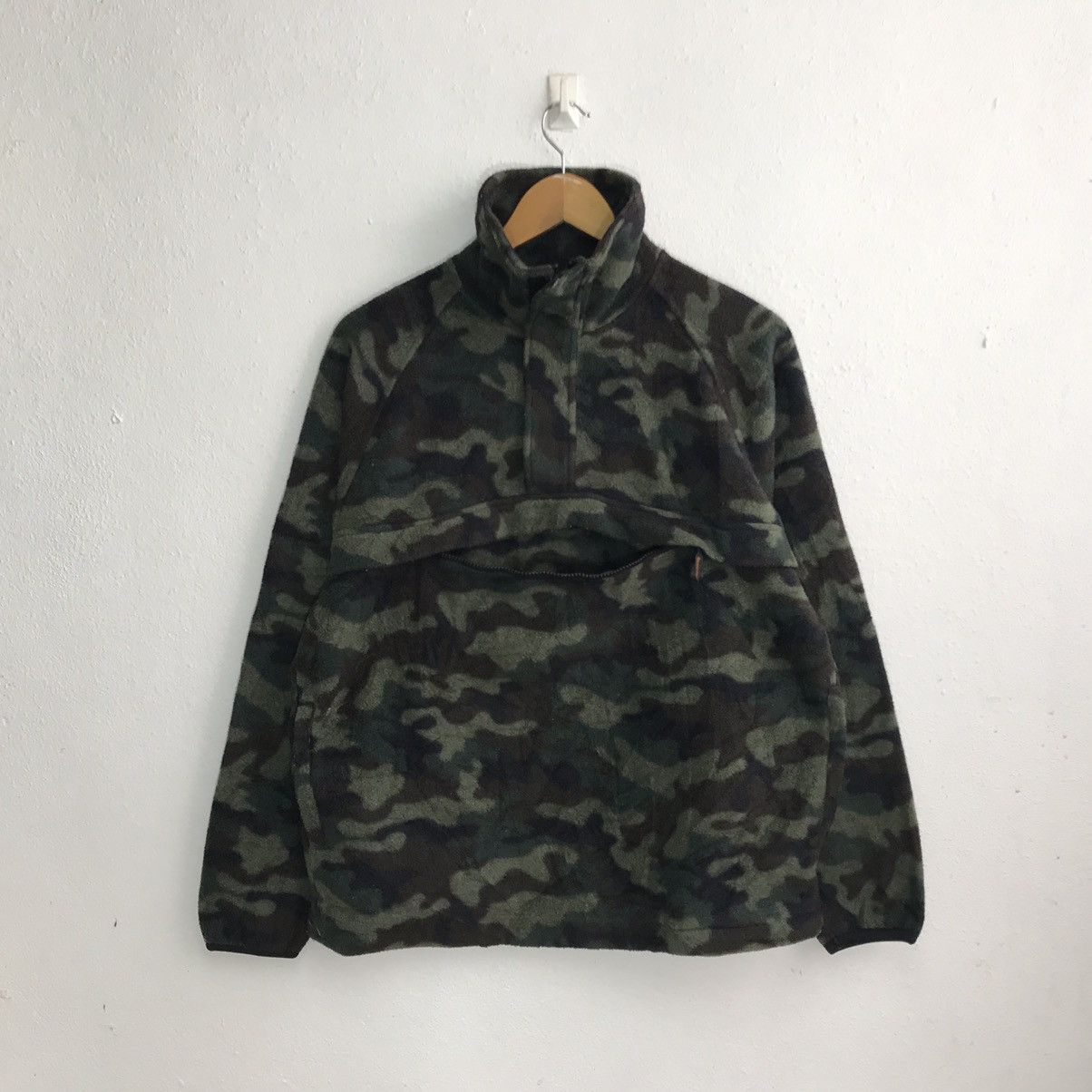 Camouflage Fleece Sweatshirt Quarter Zip