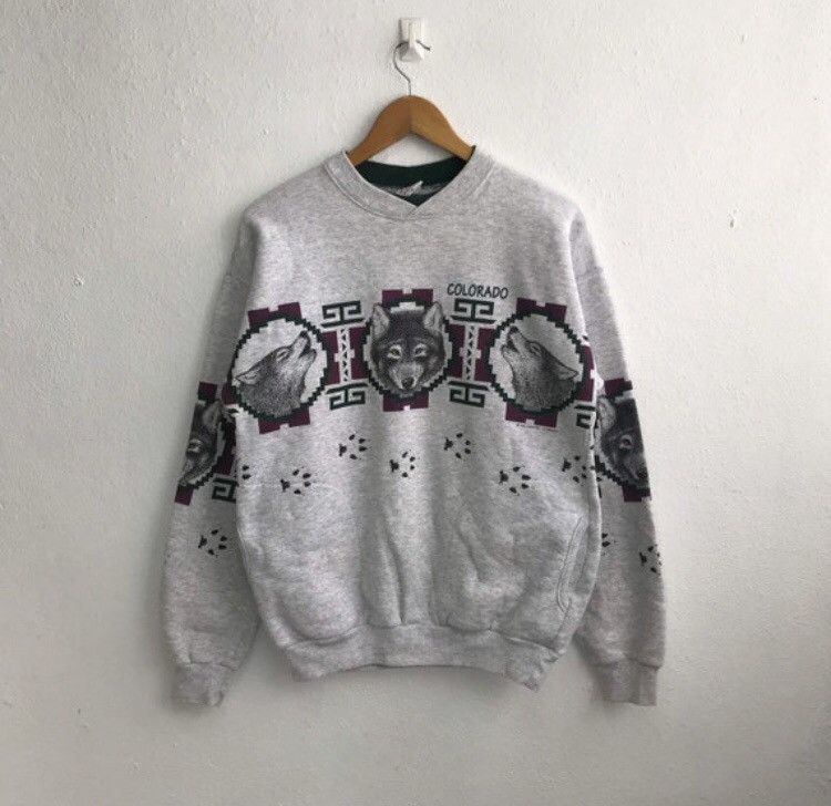 Vintage Habitat Colorado Wolf Sweatshirt