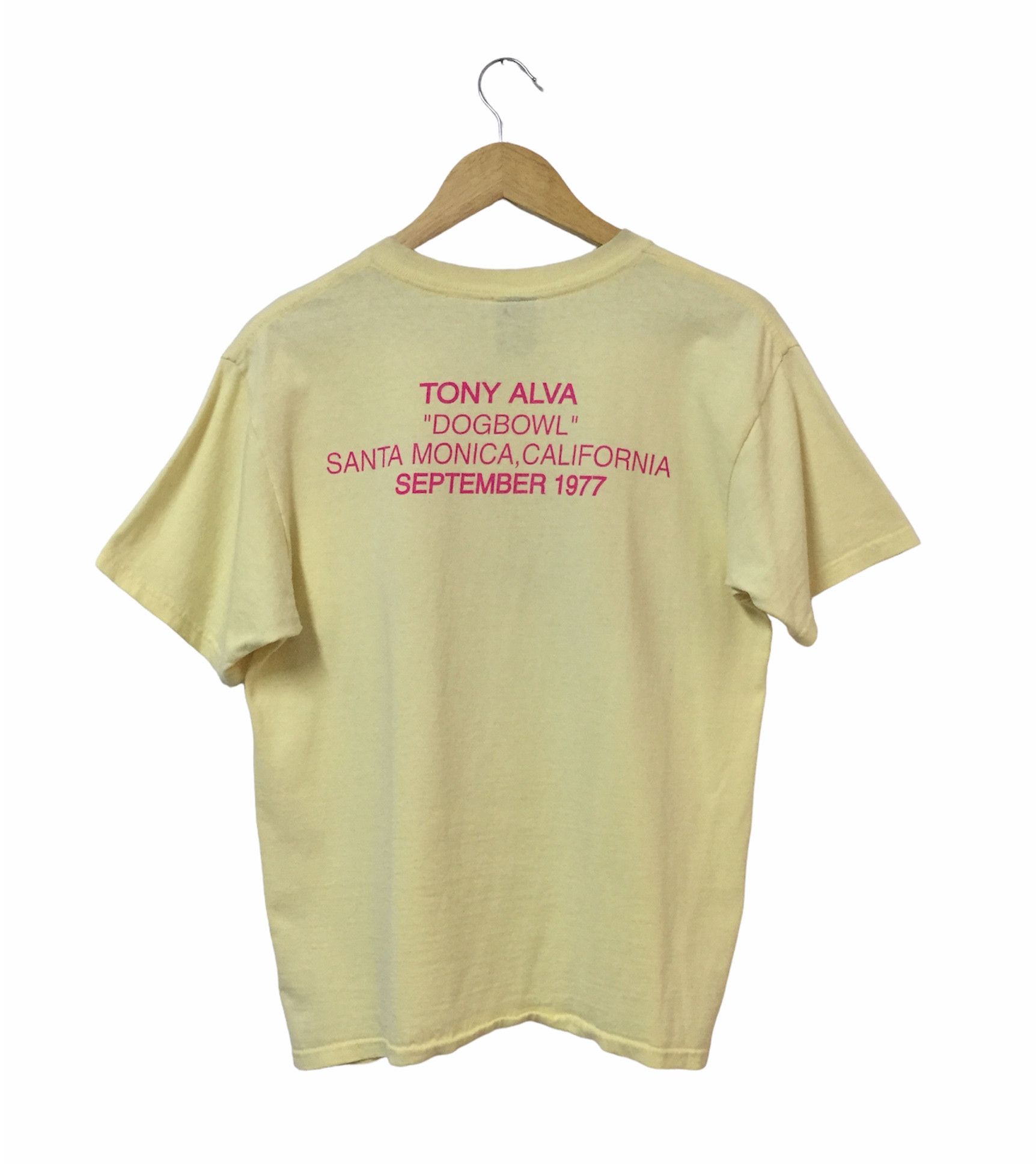 Hook-Ups TONY ALVA DOG BOWL SKATEBOARDER ALVA SKATE TSHIRT Size US M / EU 48-50 / 2 - 6 Thumbnail
