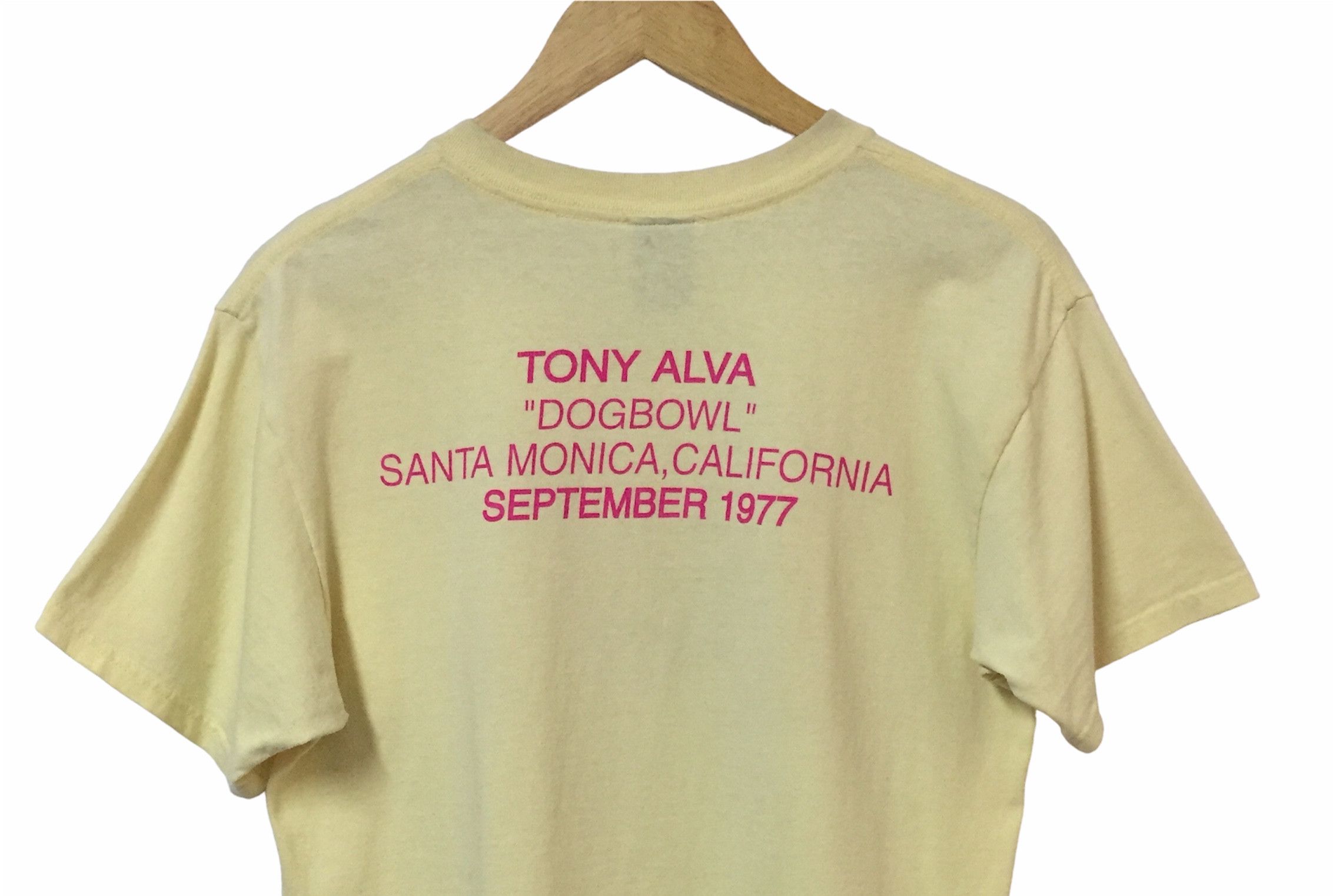 Hook-Ups TONY ALVA DOG BOWL SKATEBOARDER ALVA SKATE TSHIRT Size US M / EU 48-50 / 2 - 7 Thumbnail