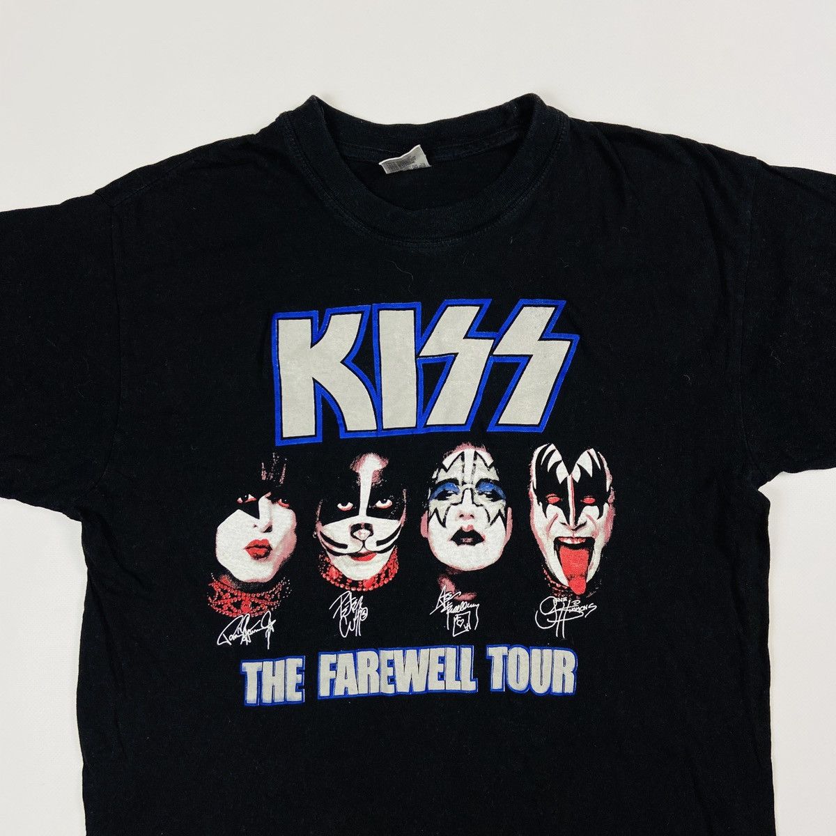 Band Tees 2000s KISS RARE THE FAREWELL TOUR TEE - № 495 Size US M / EU 48-50 / 2 - 2 Thumbnail