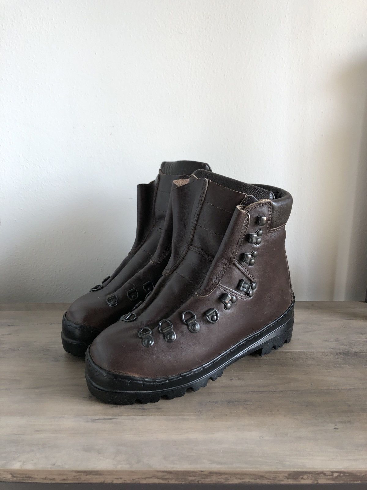 Vintage Hiking Boots Grailed