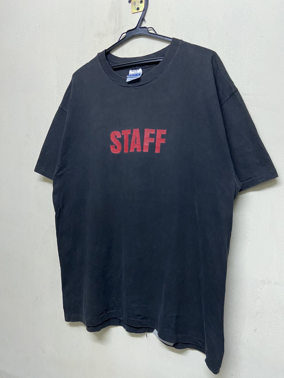DKNY × Vintage 🔥NEEDGONE🔥Vintage DKNY Staff 90s Size US XL / EU 56 / 4 - 2 Thumbnail