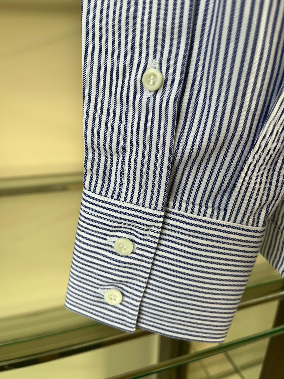 Brunello Cucinelli Basic Stripe Button Up in Blue / White Size US S / EU 44-46 / 1 - 11 Thumbnail
