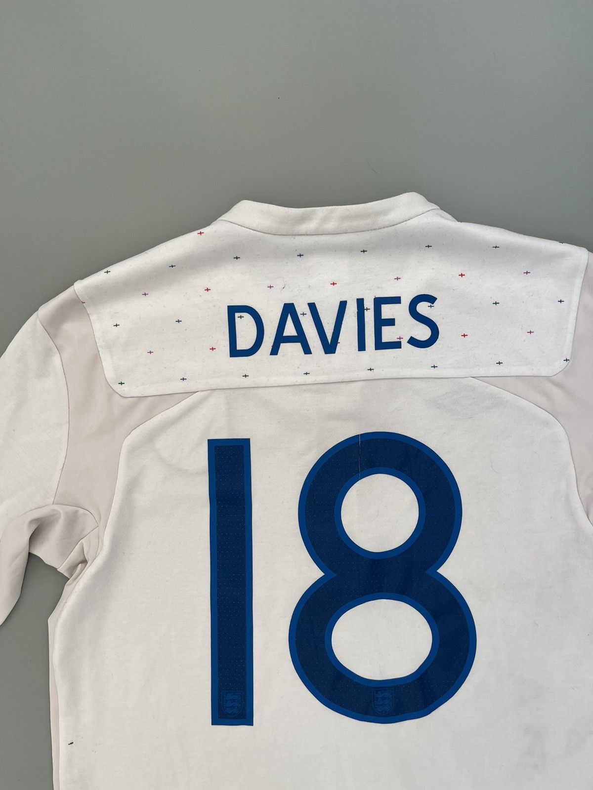 Umbro Vintage soccer jersey England Umbro 18 Davies Size US L / EU 52-54 / 3 - 7 Thumbnail