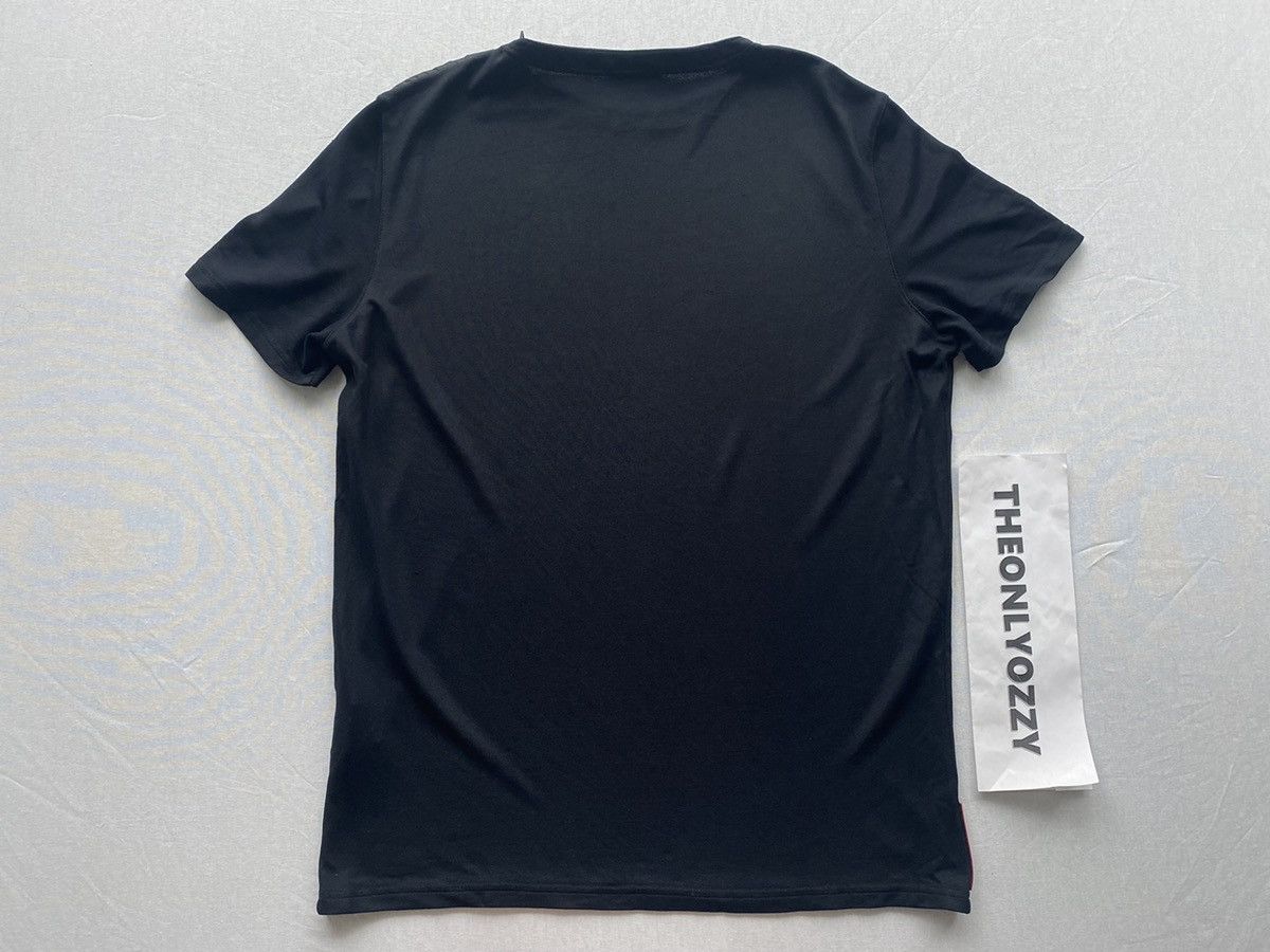 Prada Prada Vintage Red Tab Logo Zipped Black T-Shirt Size US L / EU 52-54 / 3 - 4 Thumbnail