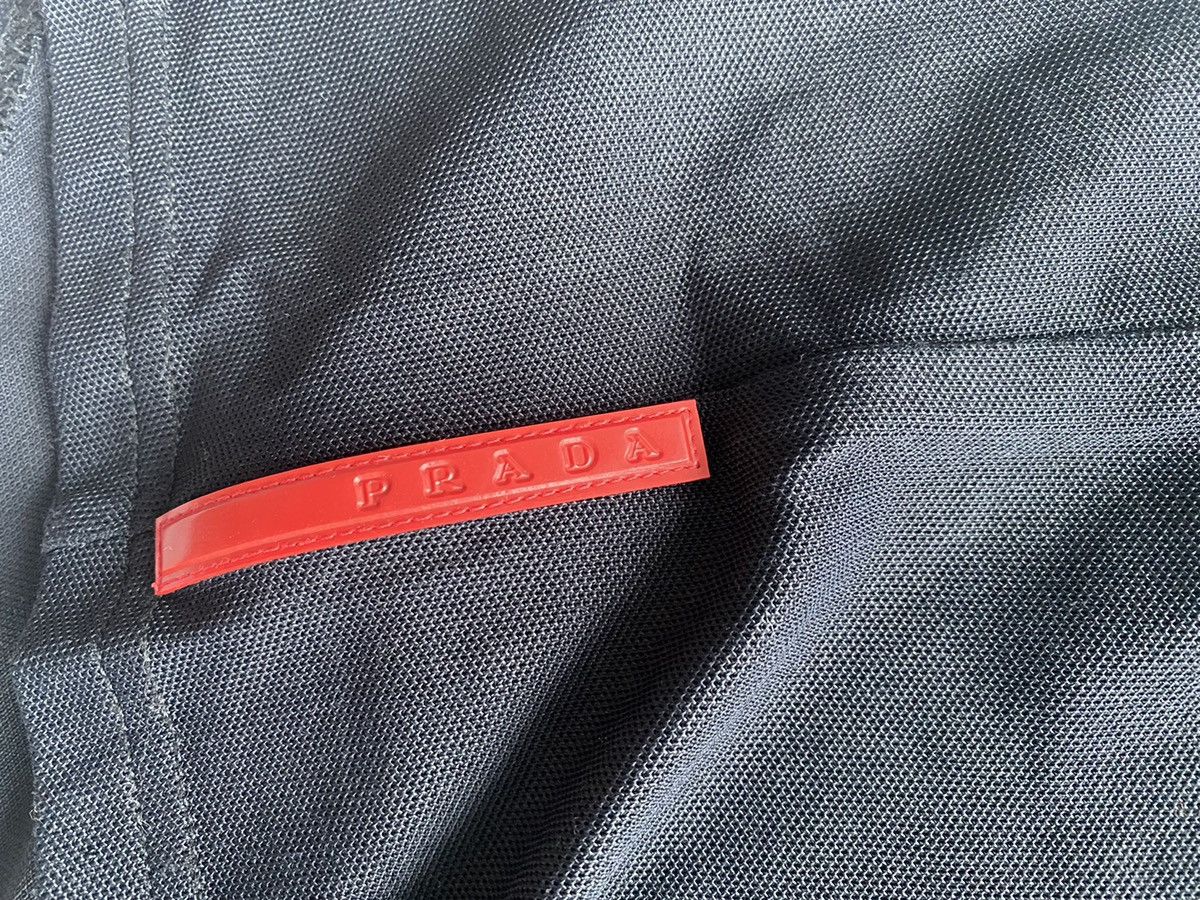 Prada Prada Vintage Red Tab Logo Zipped Black T-Shirt Size US L / EU 52-54 / 3 - 7 Thumbnail