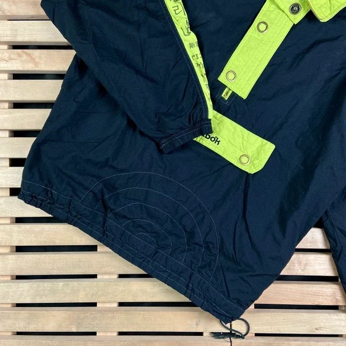 Reebok × Vintage Mens Jacket Pullover Anorak Reebok Vintage Size L Size US L / EU 52-54 / 3 - 3 Thumbnail