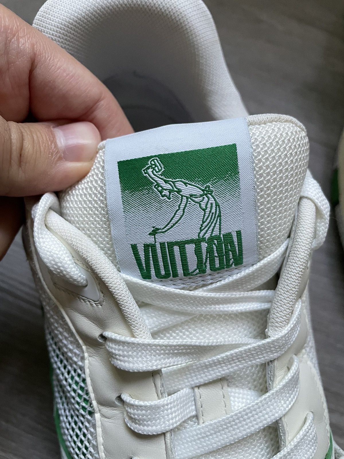 Louis Vuitton Louis Vuitton White Green Mesh Strap Trainer Sneaker Size US 10 / EU 43 - 7 Thumbnail