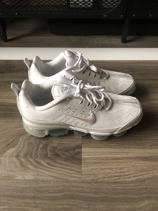 Vapormax 360 hotsell triple white