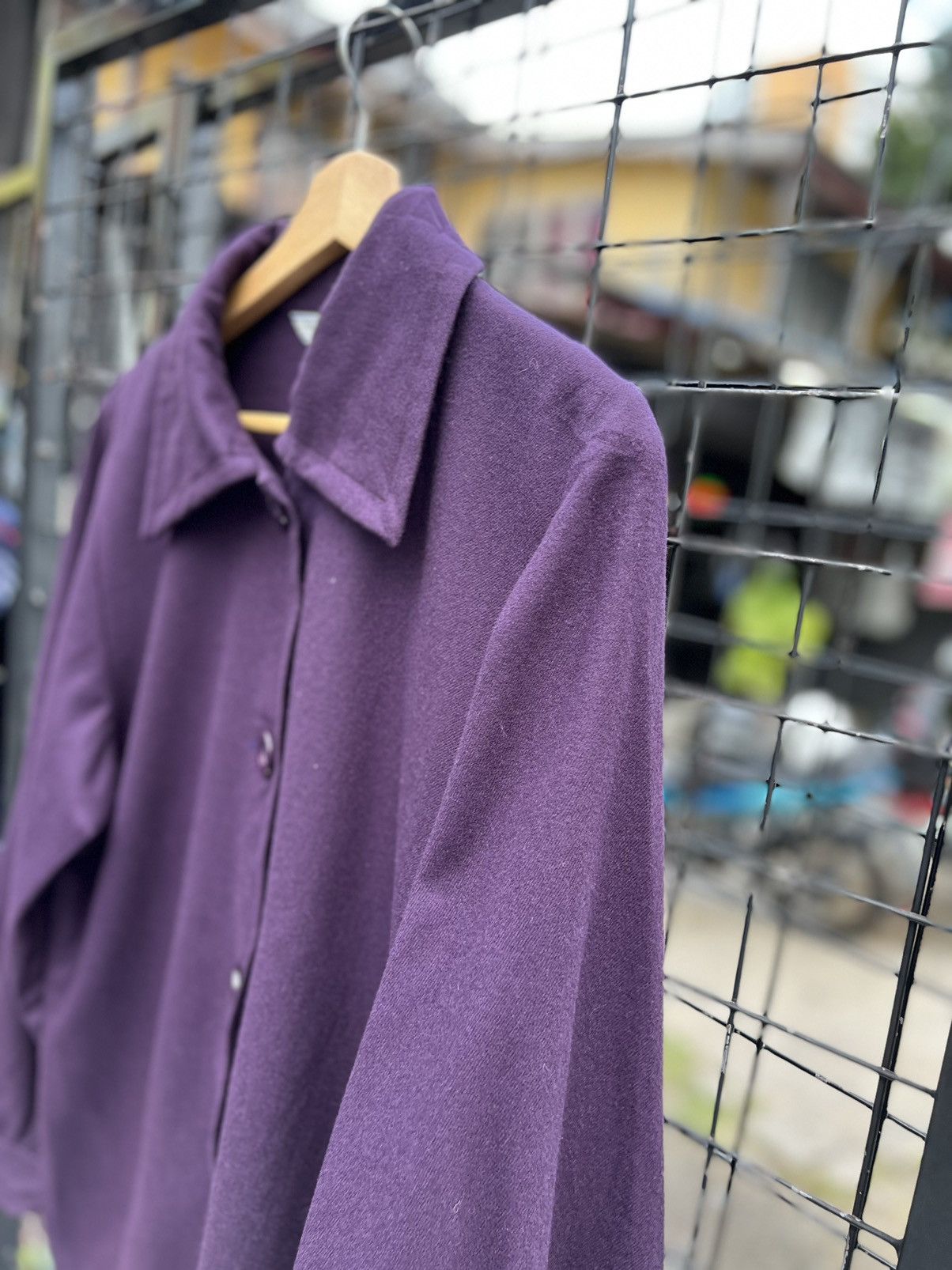 Vintage × Yves Saint Laurent Yves Saint Laurent chemisiers purple single breasted Size S / US 4 / IT 40 - 4 Thumbnail