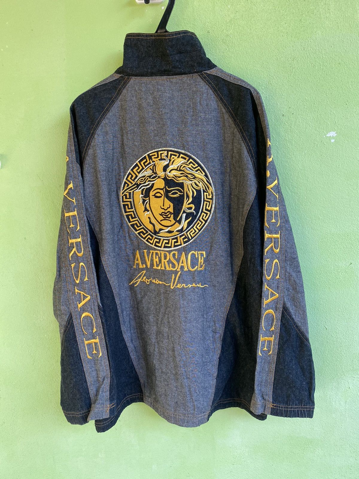 20471120 RARE VINTAGE A.VERSACE COACH DENIM JACKET Size US M / EU 48-50 / 2 - 1 Thumbnail