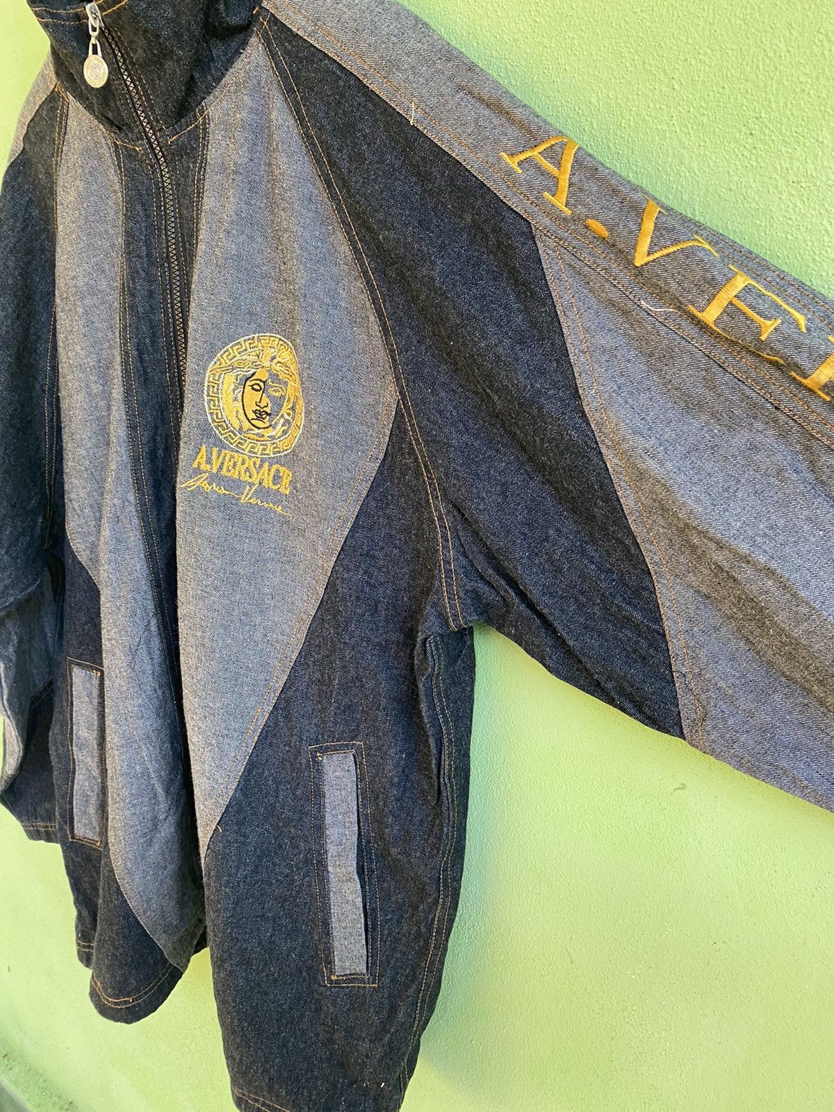 20471120 RARE VINTAGE A.VERSACE COACH DENIM JACKET Size US M / EU 48-50 / 2 - 4 Thumbnail