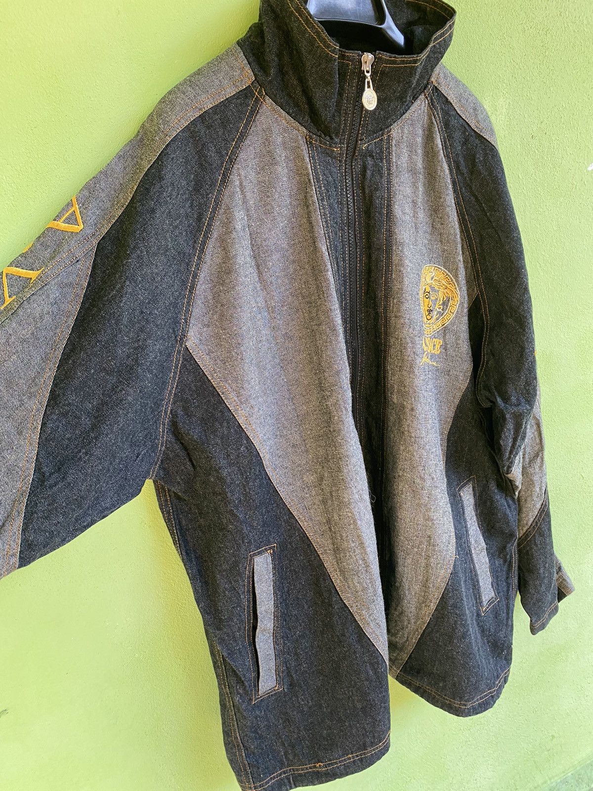 20471120 RARE VINTAGE A.VERSACE COACH DENIM JACKET Size US M / EU 48-50 / 2 - 3 Thumbnail