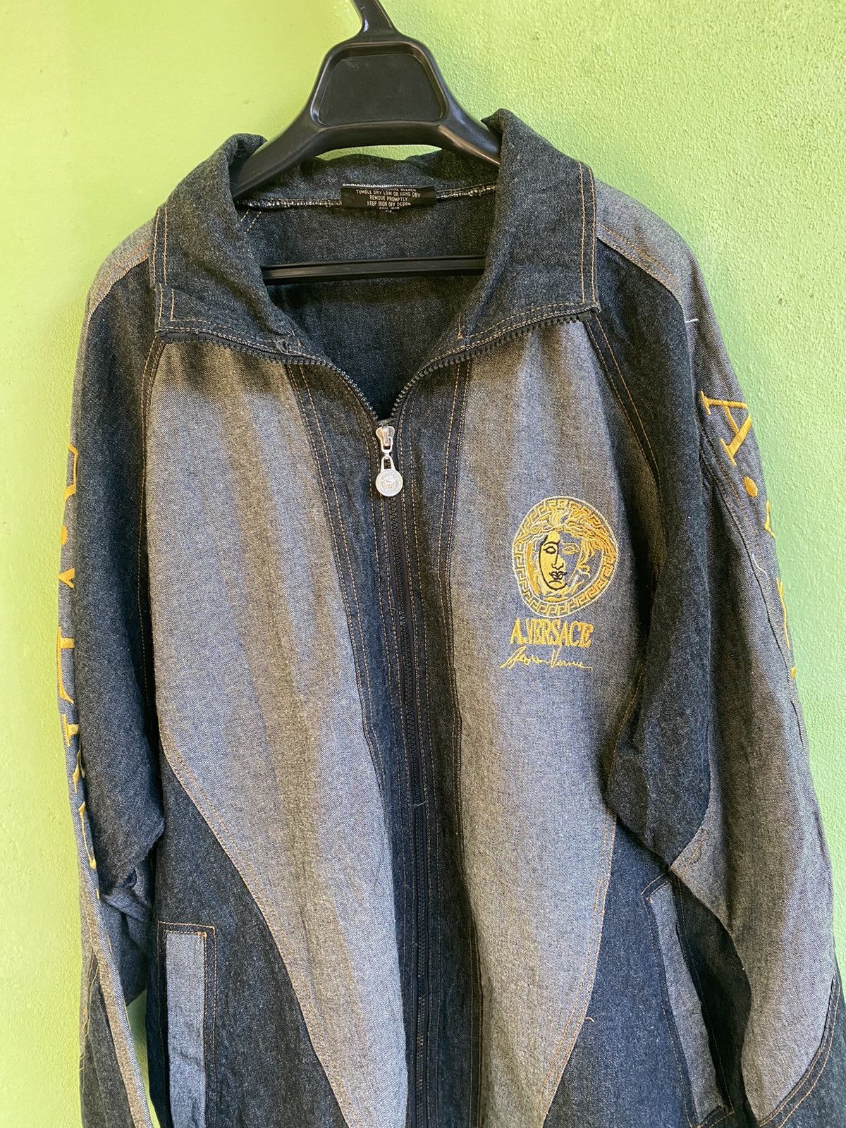 20471120 RARE VINTAGE A.VERSACE COACH DENIM JACKET Size US M / EU 48-50 / 2 - 6 Thumbnail