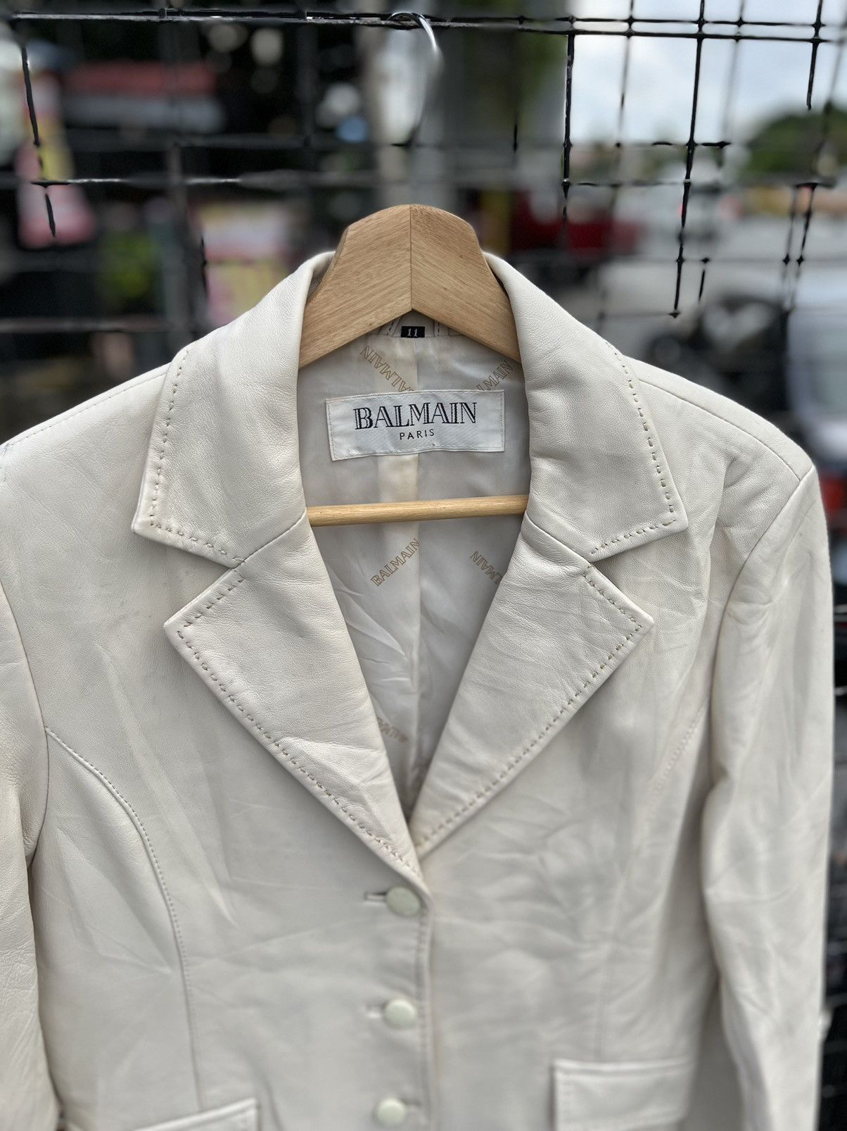 Balmain Nice🔥 Balmain vintage leather jacket single breasted Size US M / EU 48-50 / 2 - 2 Thumbnail