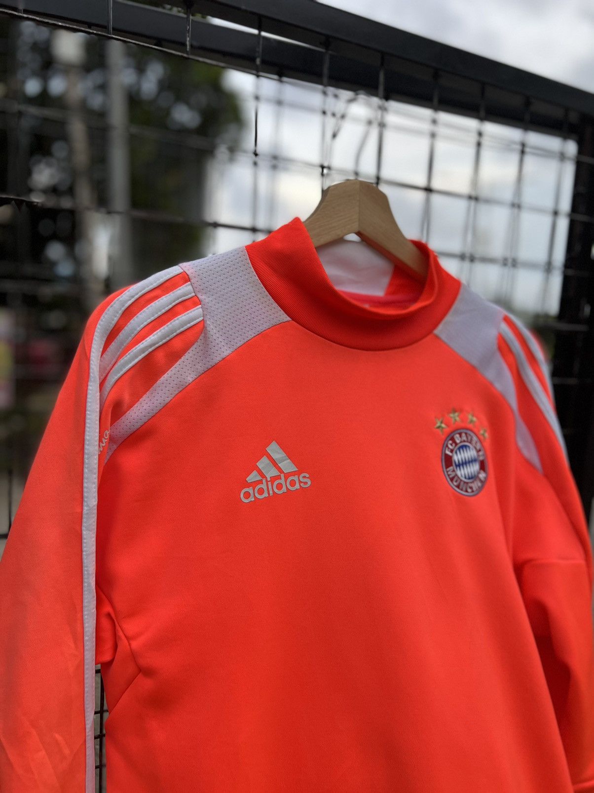 Adidas Sample item Adidas long sleeve Jersey Bayern Munich Size US L / EU 52-54 / 3 - 2 Thumbnail
