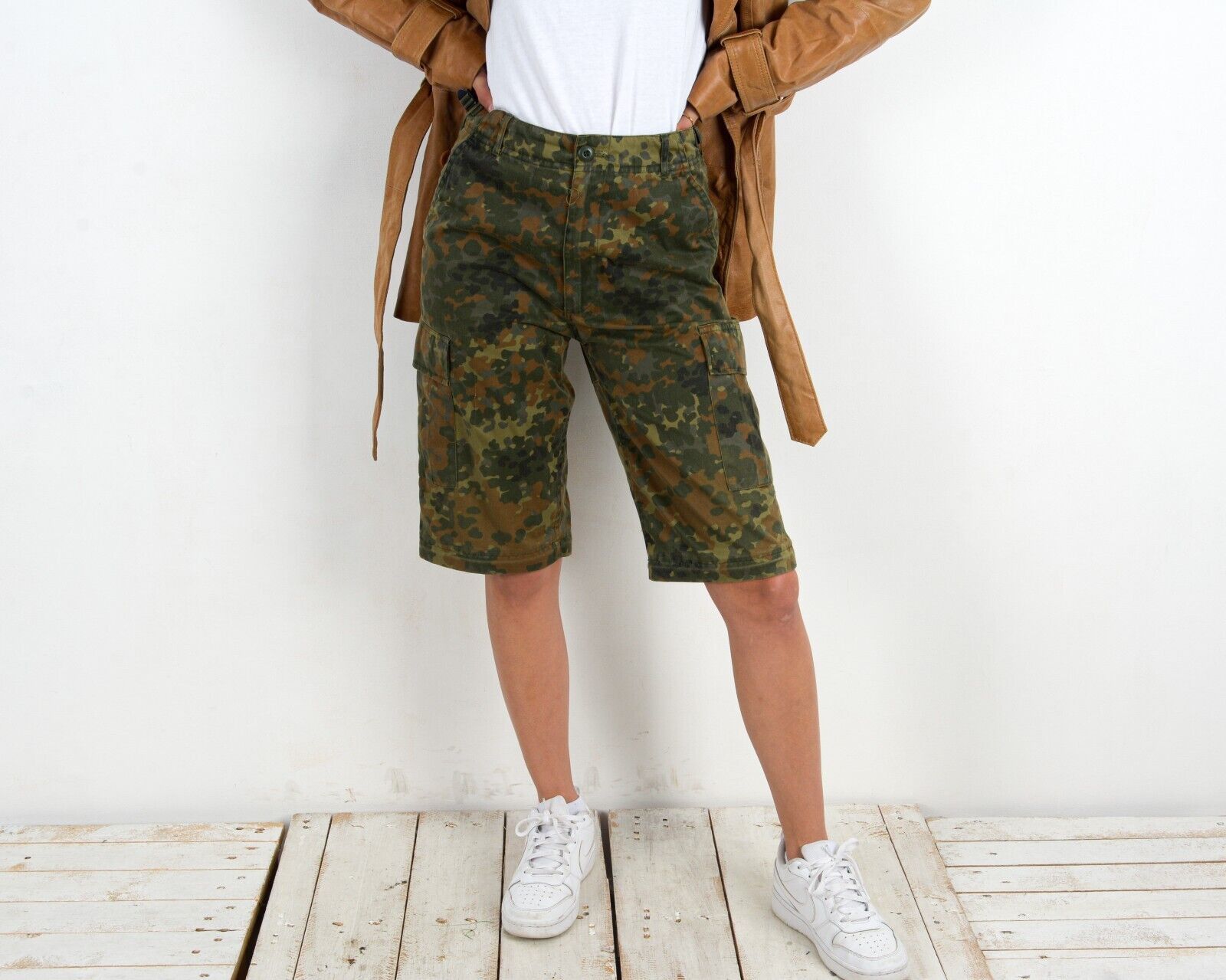 Other × Vintage Womens Capri Camo Pants Trousers German Knee Length Military Size 30" / US 8 / IT 44 - 1 Thumbnail