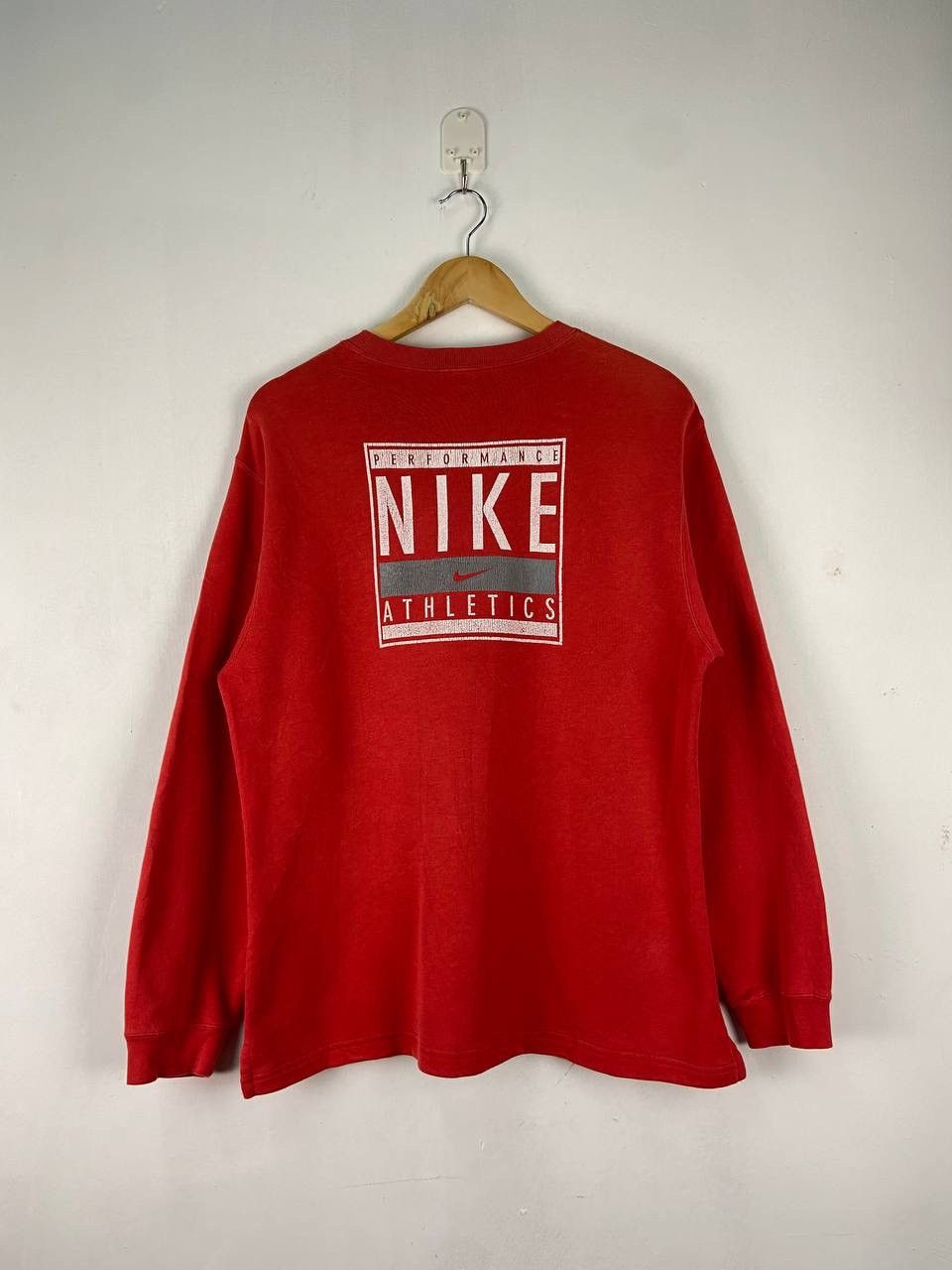 Vintage Vintage Y2K 00s Nike Sweatshirt Size US L / EU 52-54 / 3 - 1 Thumbnail
