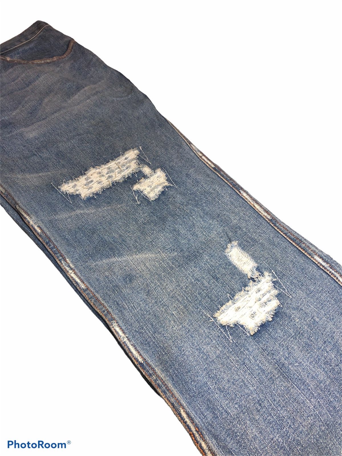 Japanese Brand DISTRESSED WASHED BLUE DENIM BY ZEROSAIL Size US 29 - 3 Thumbnail
