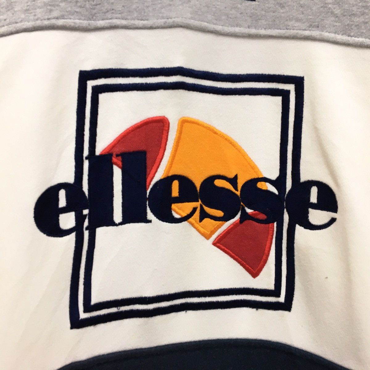 Ellesse Vintage 90s ELLESSE Sweatshirt Embroidered Big Logo Size US M / EU 48-50 / 2 - 6 Thumbnail