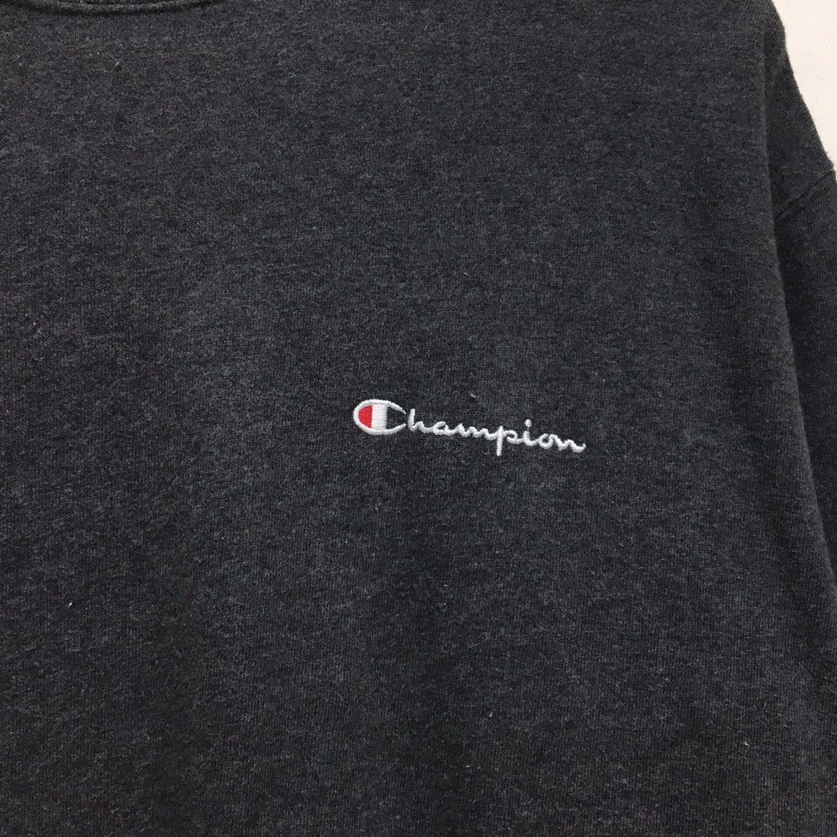 Champion Champion Crewneck Sweatshirt Embroidered Small Logo Size US L / EU 52-54 / 3 - 6 Thumbnail