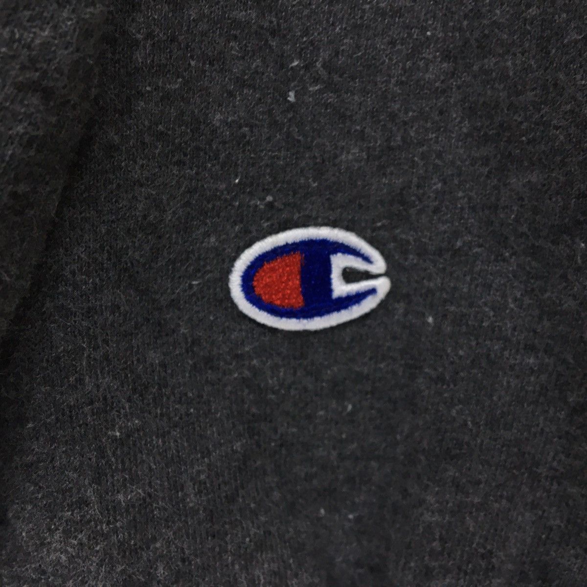 Champion Champion Crewneck Sweatshirt Embroidered Small Logo Size US L / EU 52-54 / 3 - 7 Thumbnail