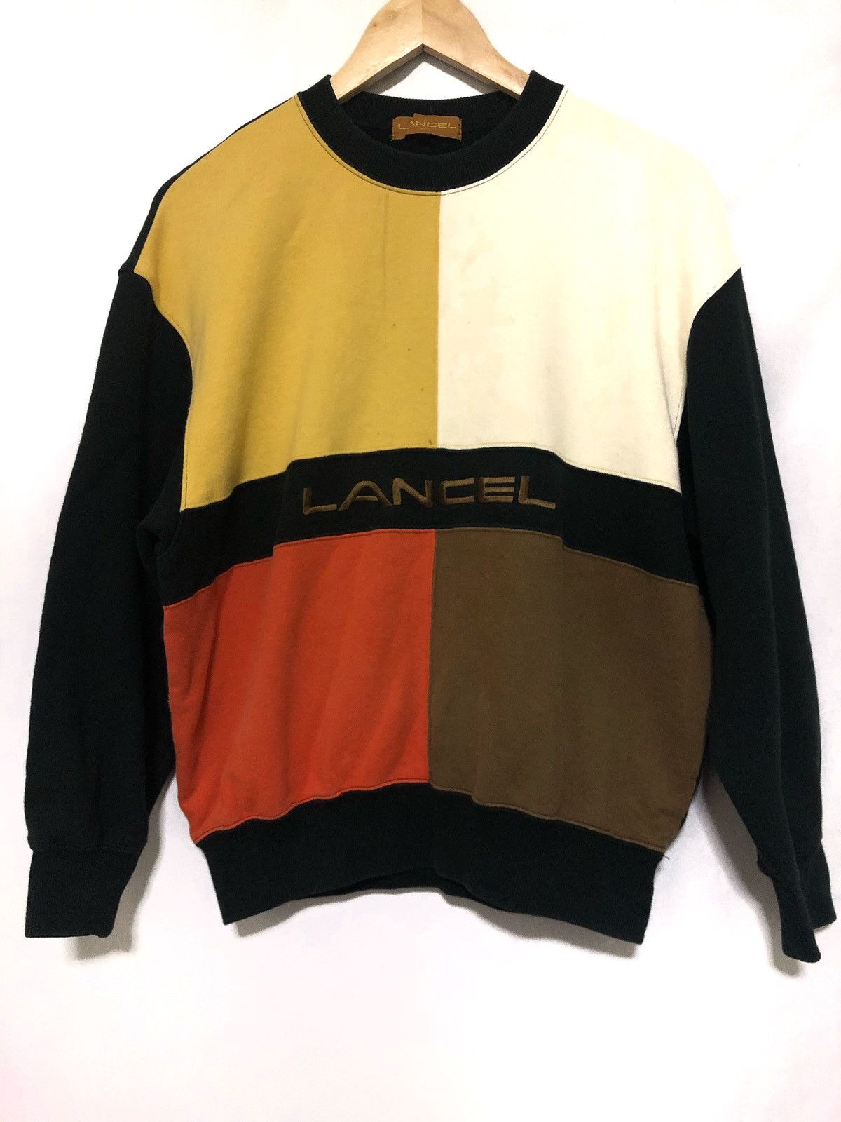 Lancel × Vintage Vintage Lancel Paris Sweatshirt / Embroidery Size M / US 6-8 / IT 42-44 - 1 Thumbnail