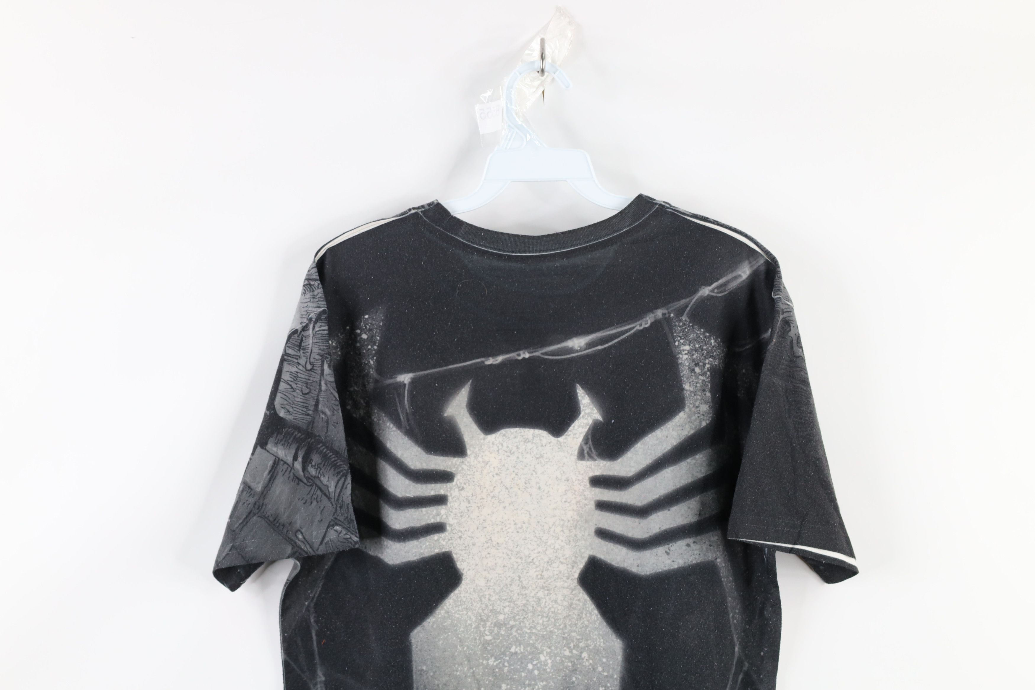 Vintage Vintage Marvel Comics Venom Spiderman All Over Print T-Shirt Size US M / EU 48-50 / 2 - 7 Thumbnail