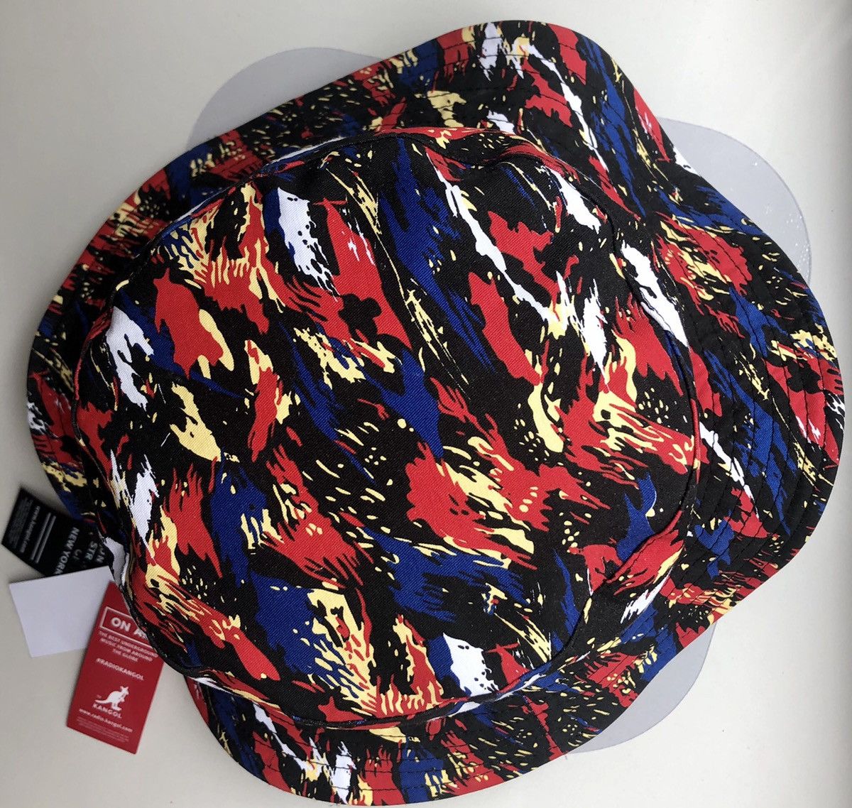 Kangol Digi Reversible Bucket Hat (20%Wool) LARGE + STICKER Size ONE SIZE - 4 Thumbnail