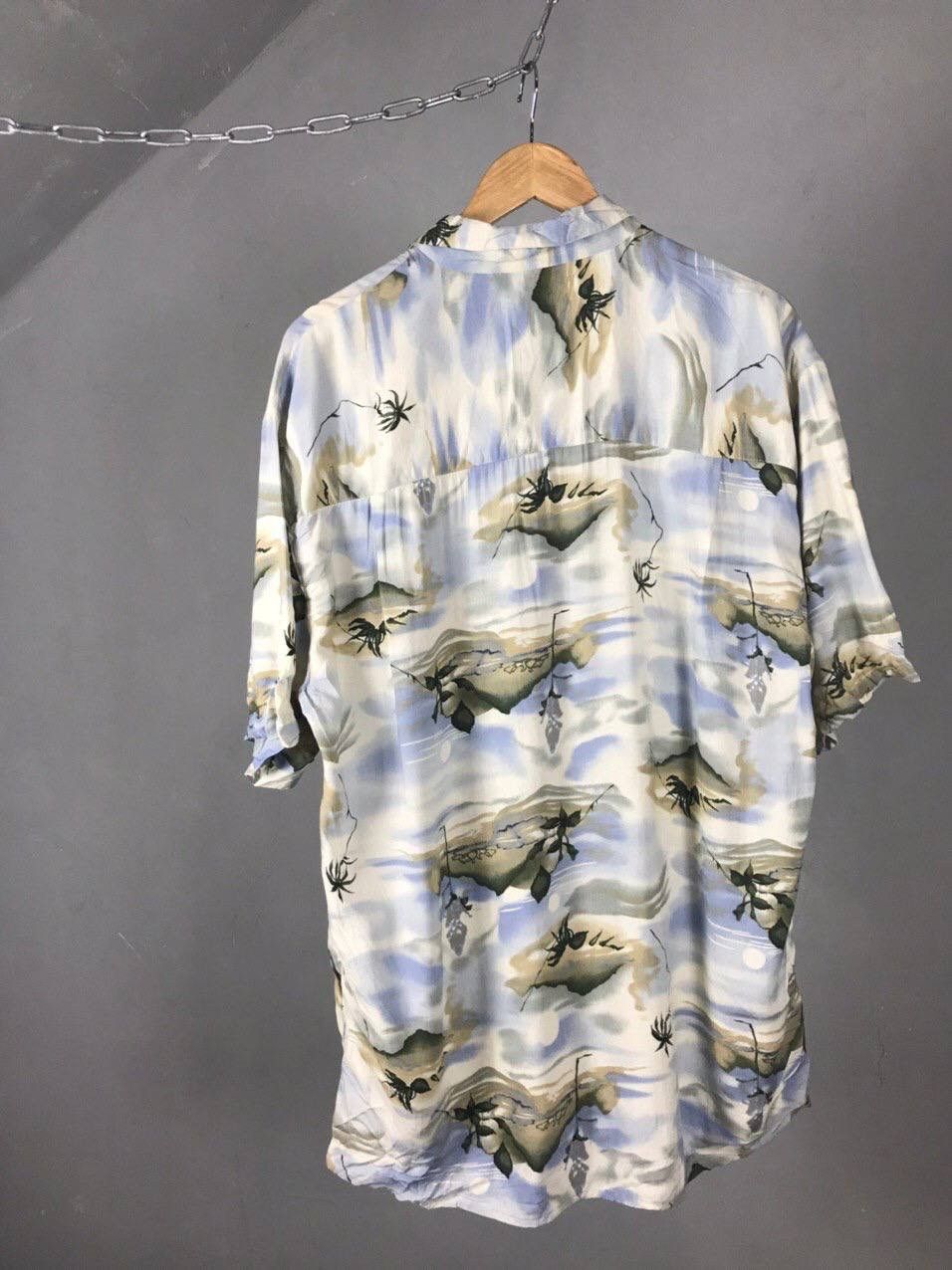 Vintage Hawaiian crazy vintage shirt Size US L / EU 52-54 / 3 - 6 Thumbnail