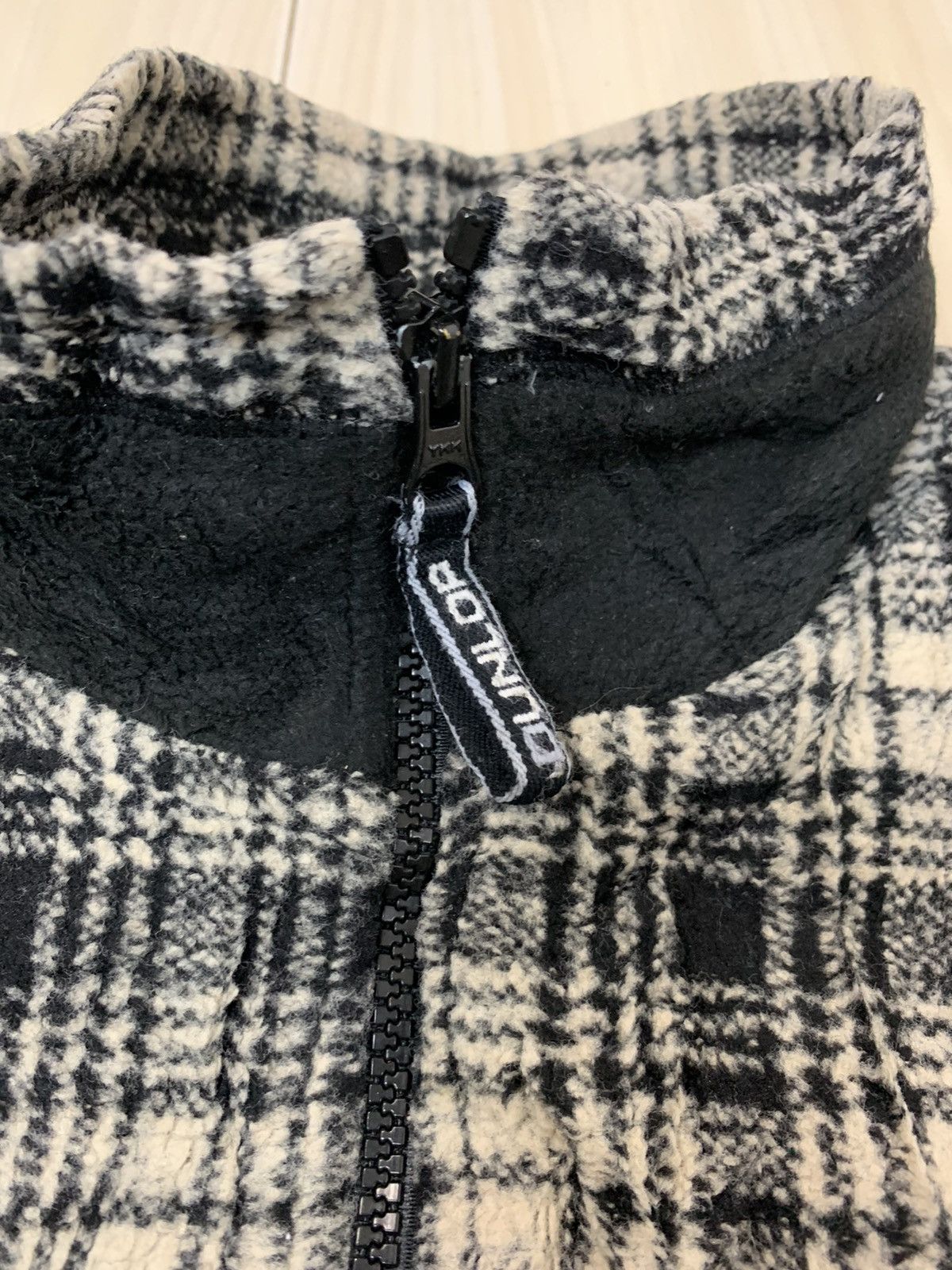 Dunlop plaid vest full zipper nice design