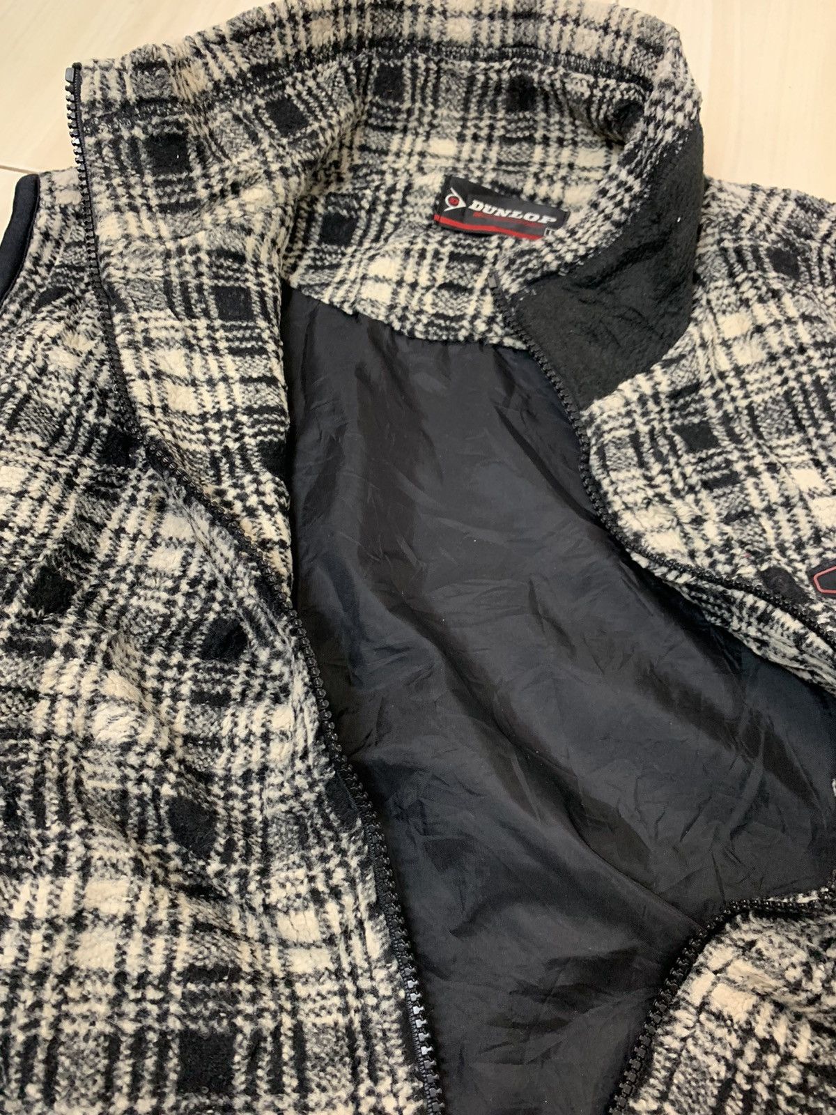 Dunlop plaid vest full zipper nice design
