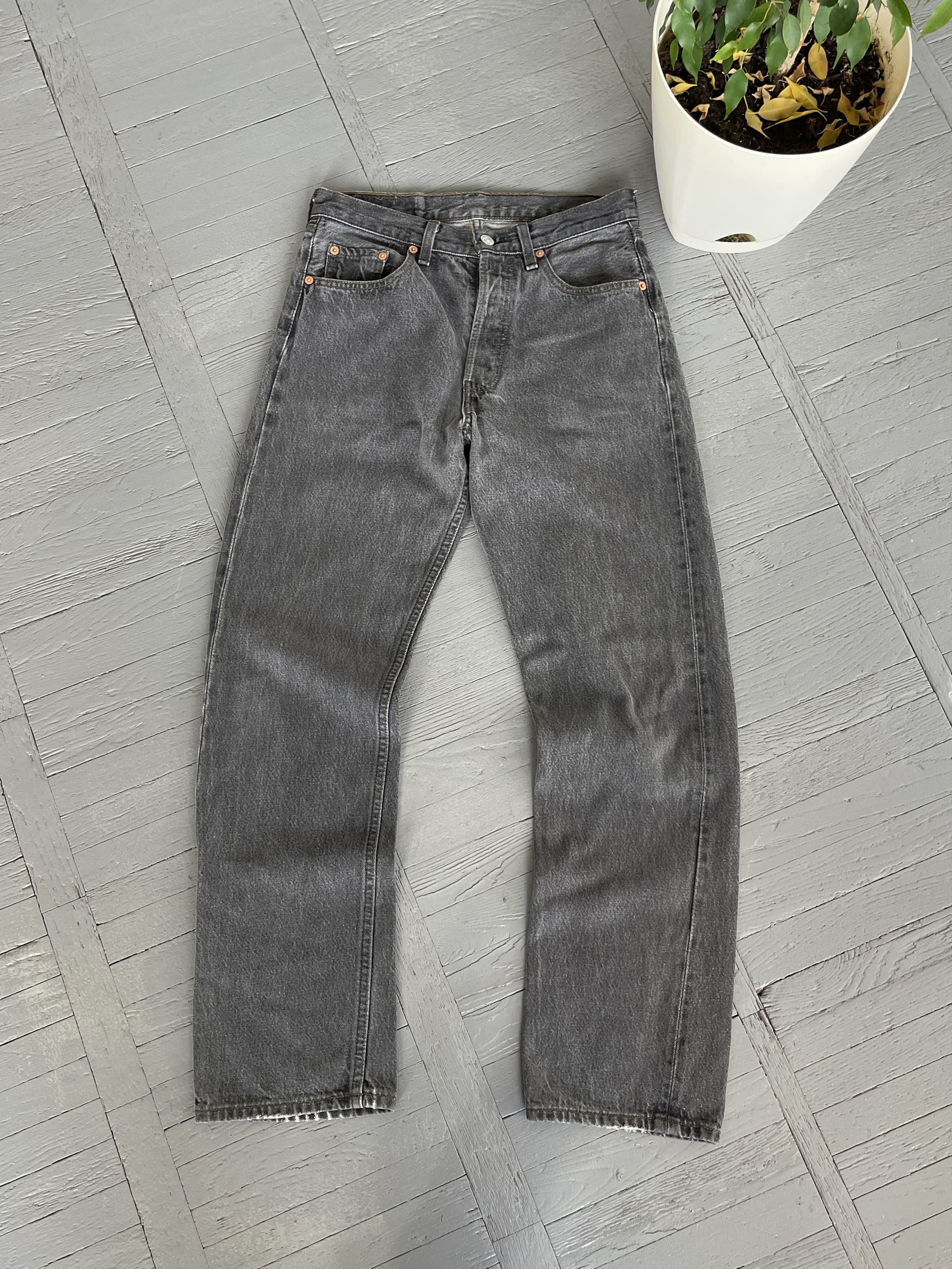 Levi's × Vintage Vintage 90s Levi's 501 Ash Gray Denim Jeans Size US 30 / EU 46 - 8 Thumbnail