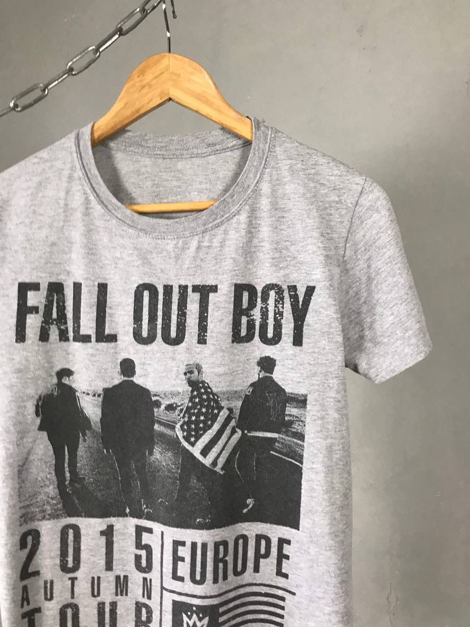 Band Tees × Vintage Fall out boy vintage rock band tee Size US S / EU 44-46 / 1 - 2 Thumbnail