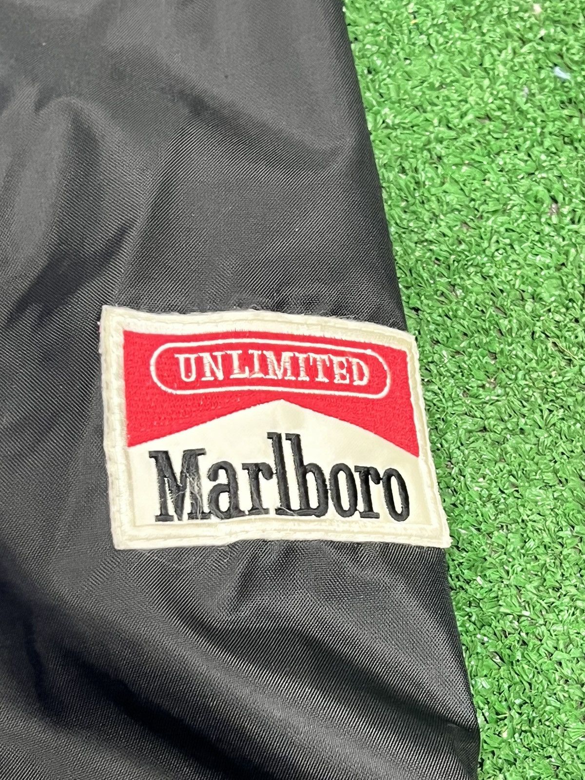 Marlboro Vintage 80s Marlboro Unlimited Parka Size US XL / EU 56 / 4 - 2 Thumbnail