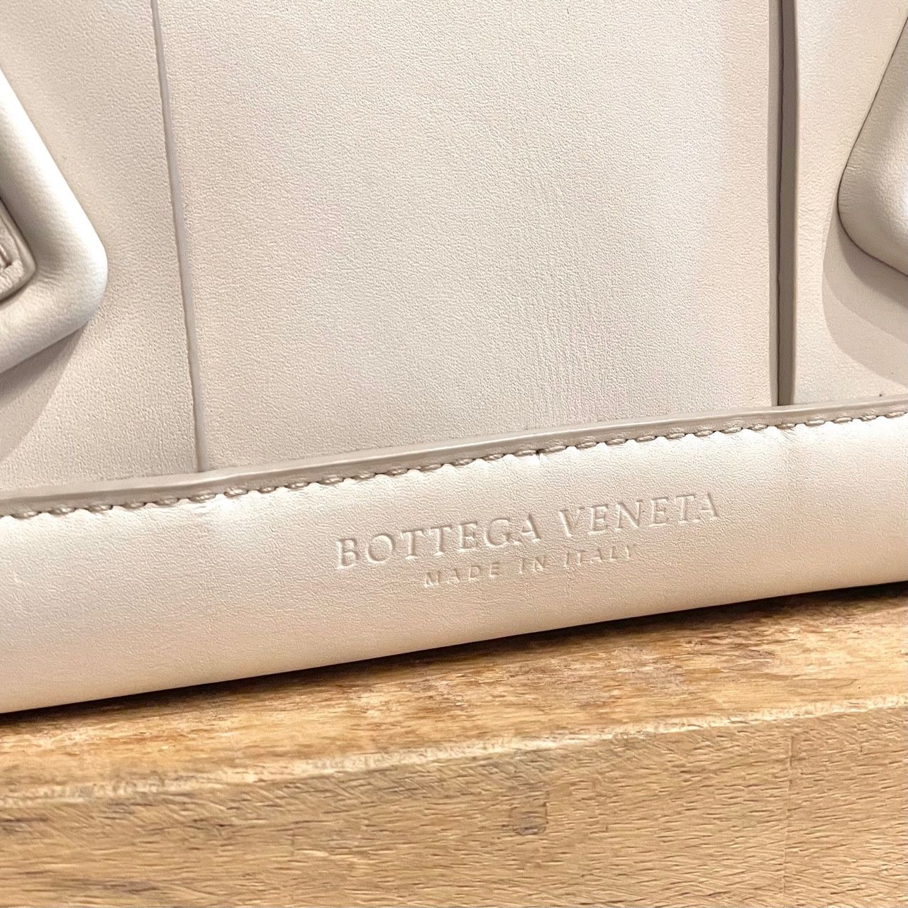 Bottega Veneta Bottega Veneta Ivory Leather Intrecciato Small Arco Handbag Size ONE SIZE - 2 Thumbnail