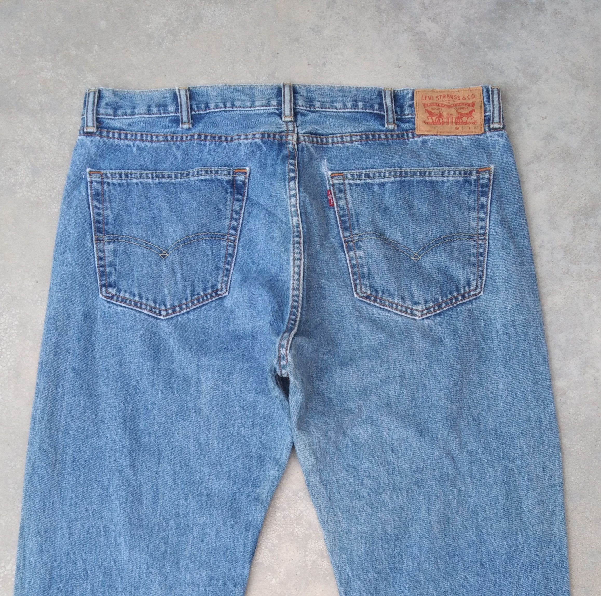 Jean × Levi's × Vintage Vintage Levis 505 Straight Leg Light Blue Jeans 38x30 Size US 38 / EU 54 - 5 Thumbnail