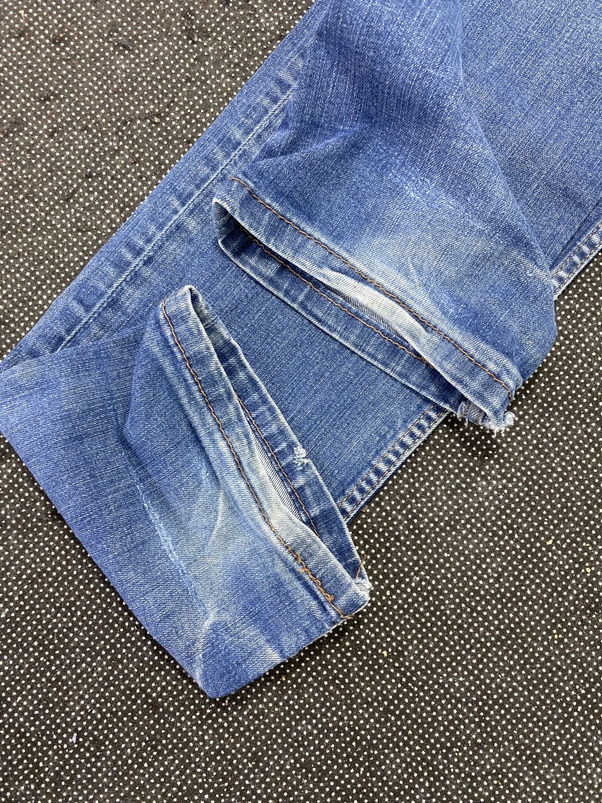 Jean × Levi's × Vintage VINTAGE LEVIS 514 BLUE WASH JEANS 30x32-J394 Size US 30 / EU 46 - 10 Thumbnail